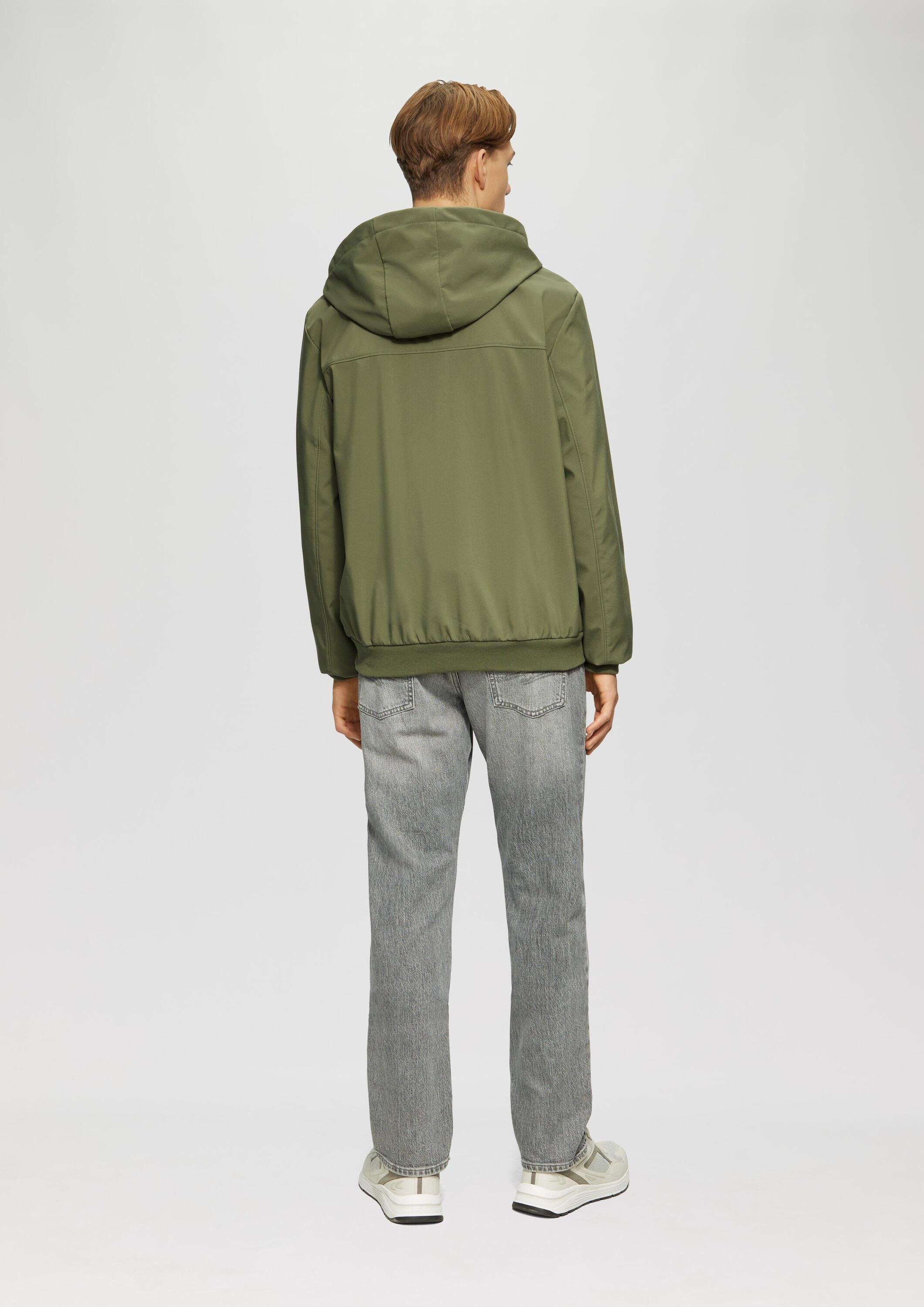 QS Funktionsjacke Outdoor-Jacke Softshelljacke mit Kapuze und Rippbündchen