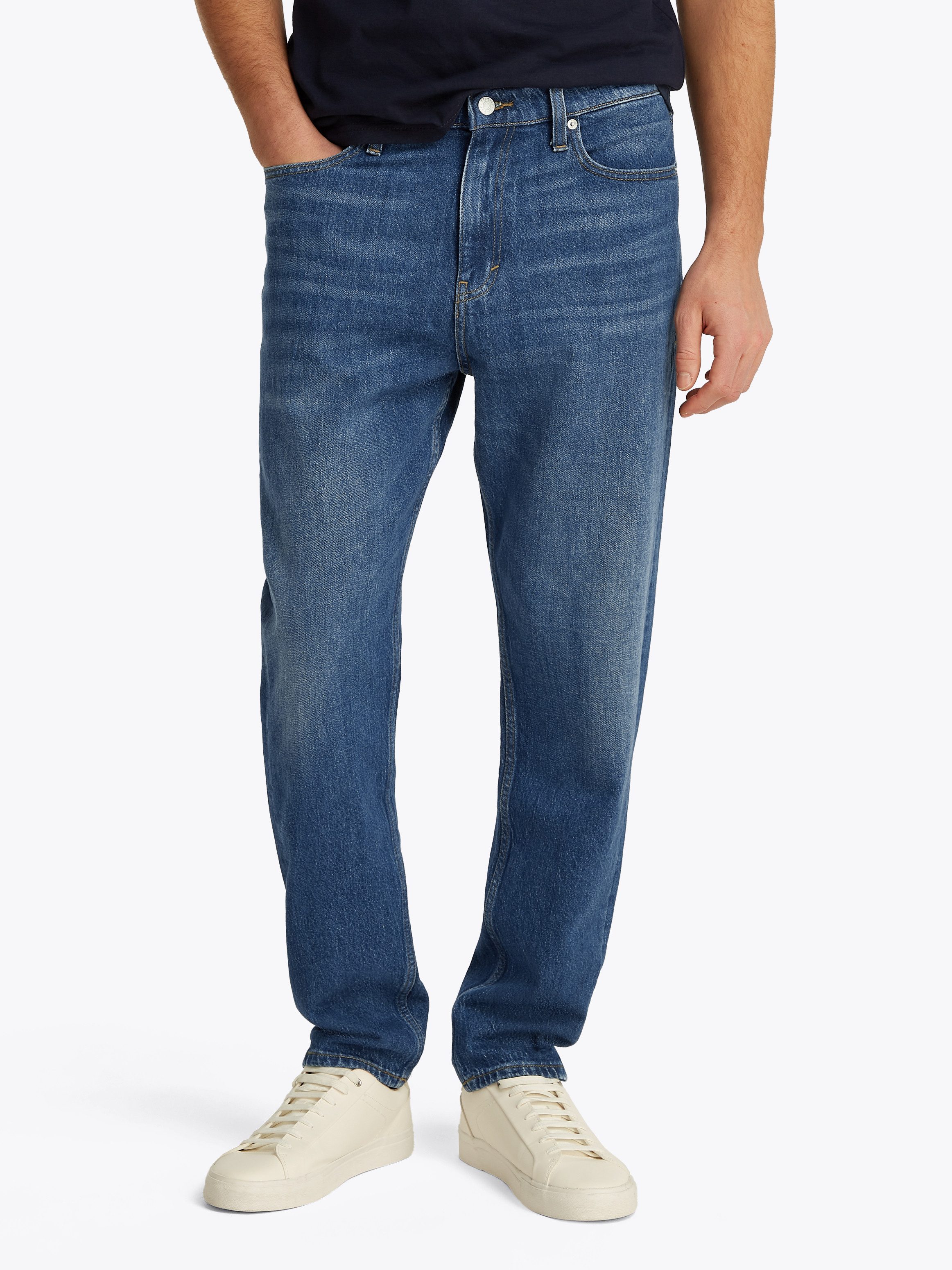 Tommy Jeans Gerade Jeans Isaac Relaxed Tapered Relaxed‑Fit‑Jeans mit konisch zulaufendem Bein