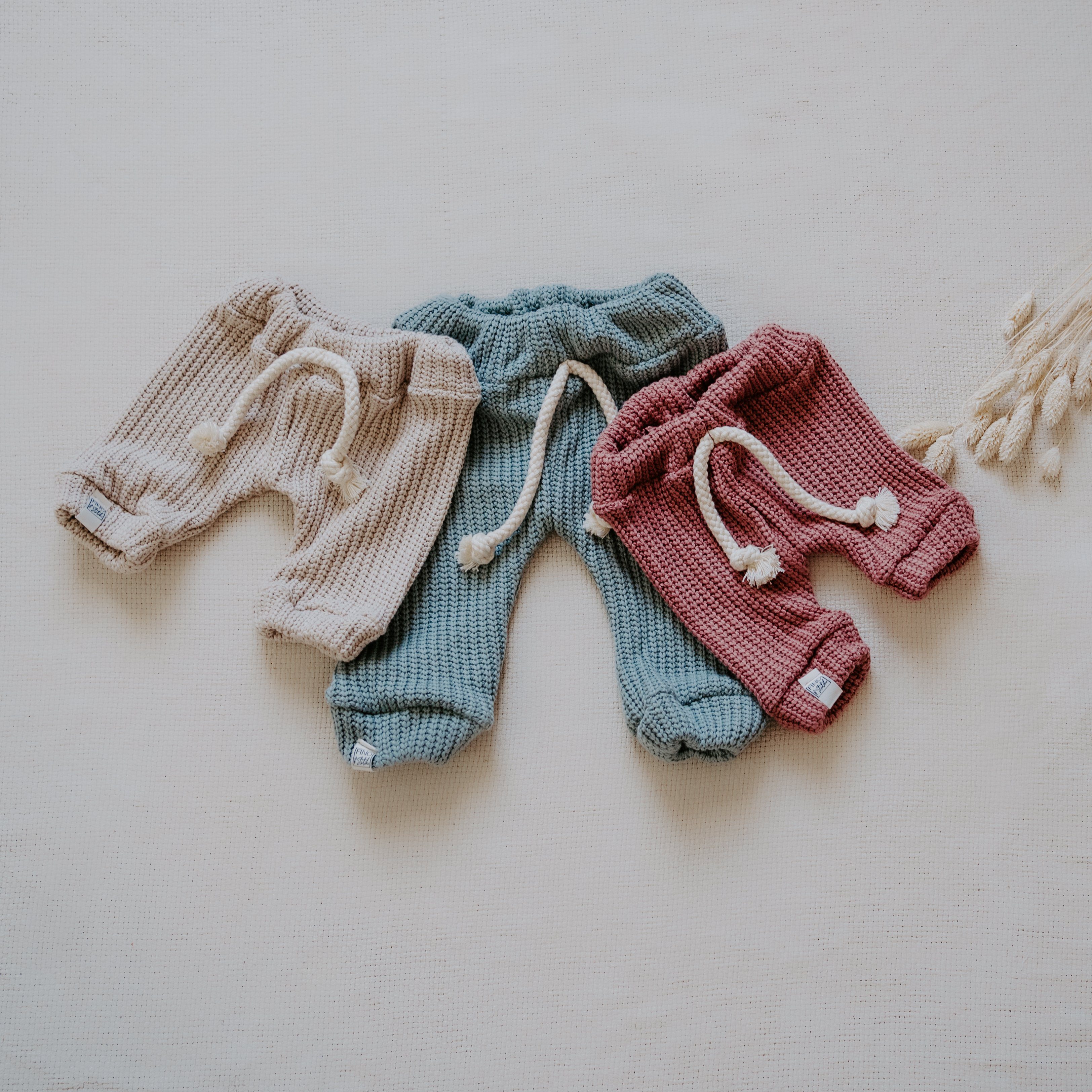 FINO & Stitch Kreativset DYI Nähset - Strick Jogger Pants Baby&Kids - zugeschnitten rosa