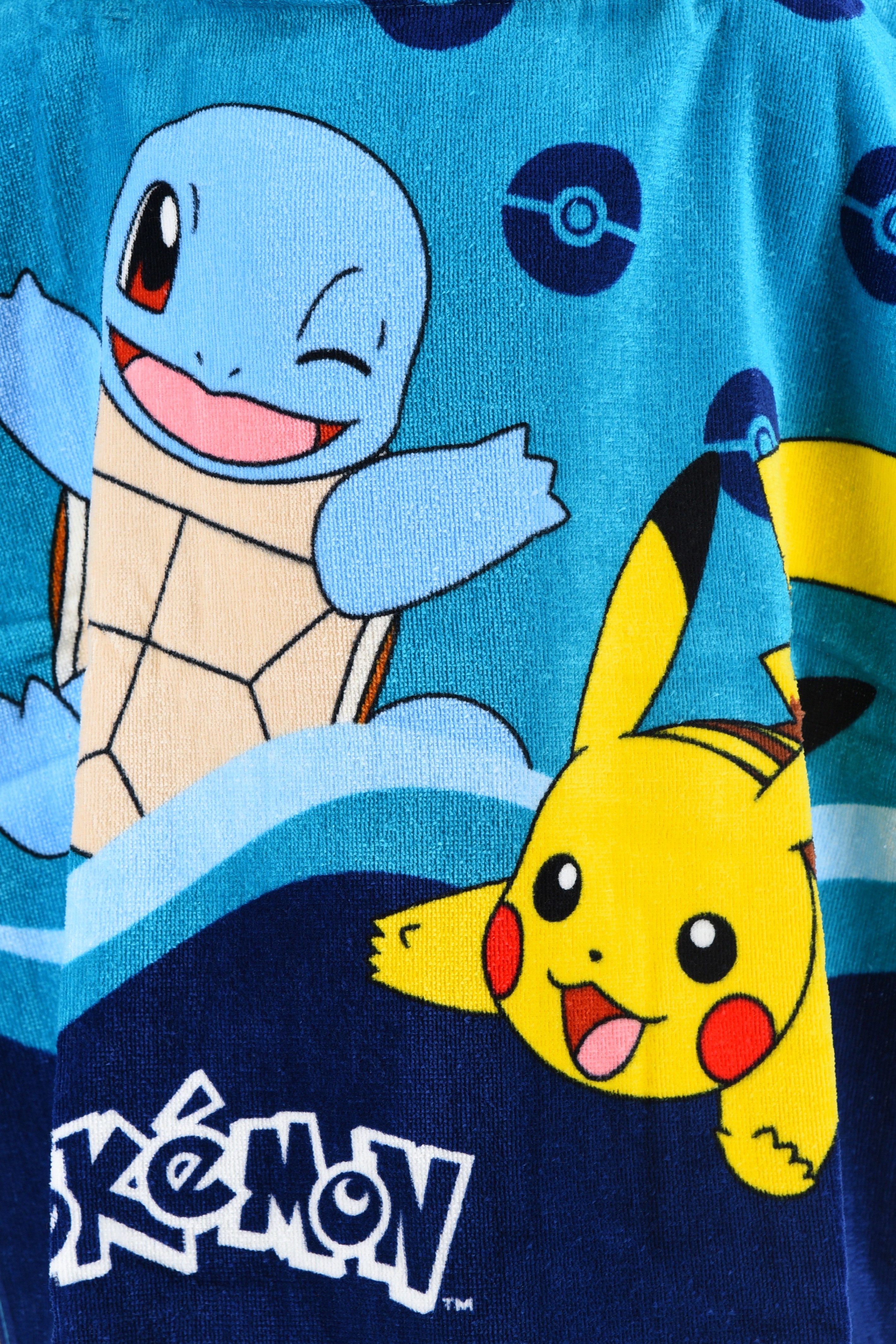 POKEMON JUEGO DE CARTAS Badeponcho Pokemon Kinder-Badeponcho, Kapuze, Pikachu, Squirtle, 100% Baumwolle – Bild 4 von 4