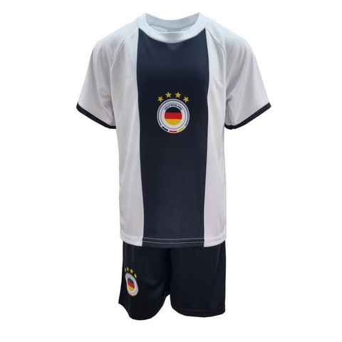 Fashion Boy Fußballtrikot Personalisiertes Fußball Fan Set Deutschland Trikot + Shorts, JS1 (Set, 2, Trikot + Shorts)