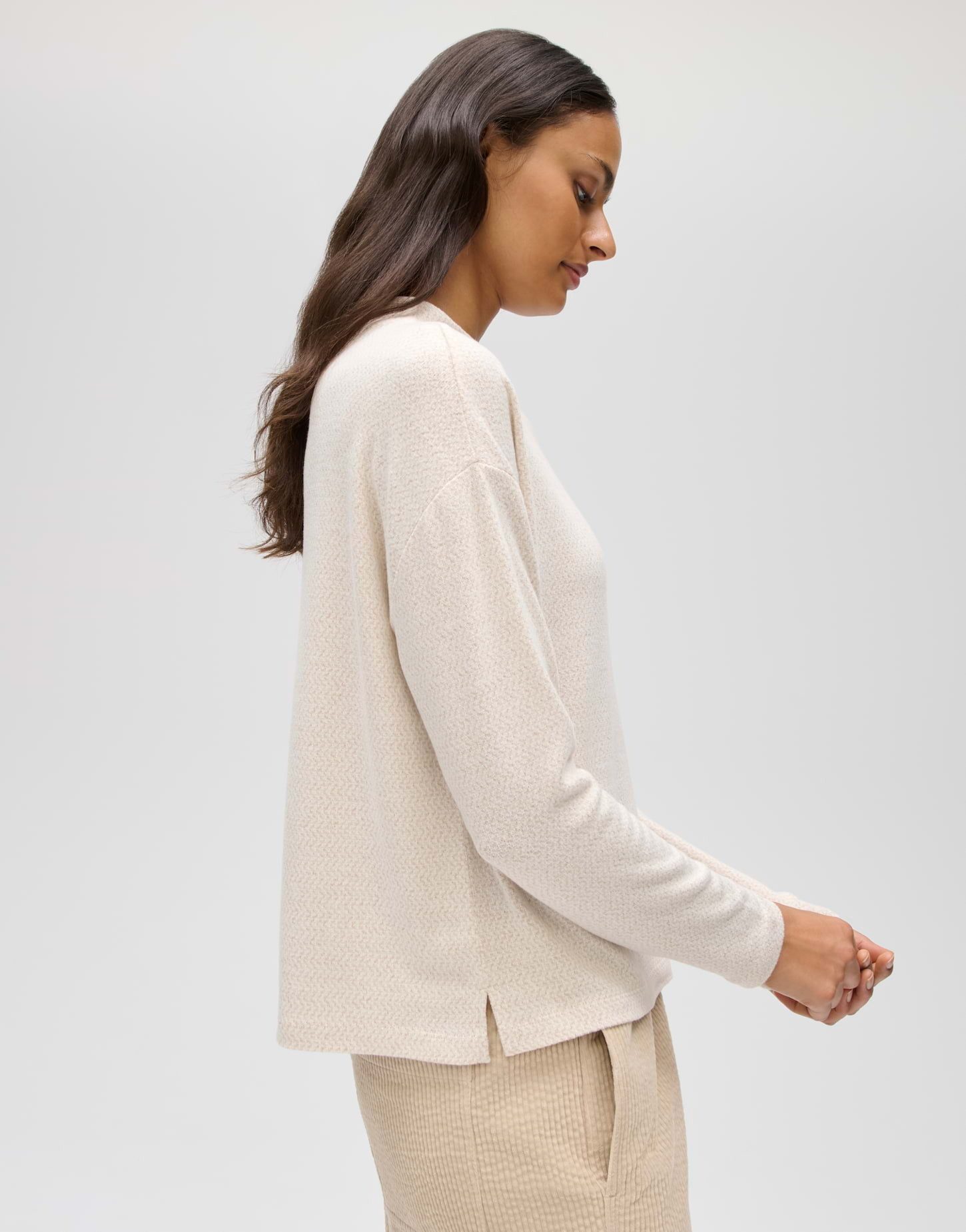 OPUS Langarmshirt Sicozy aus Viskose mit weicher Struktur Gerader Schnitt mit Stehkragen für klare Layering-Looks – Bild 5 von 5