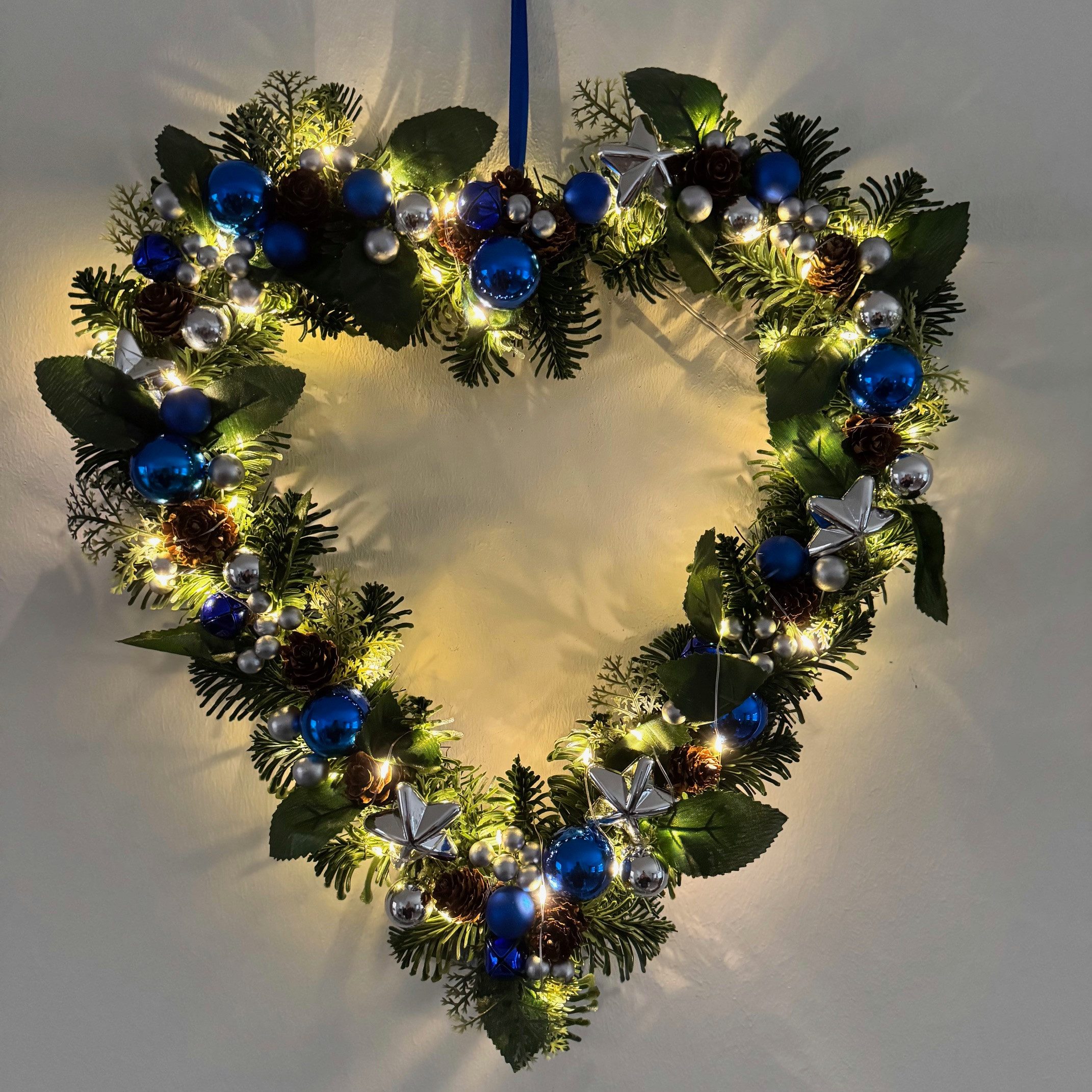 Online-Fuchs Dekokranz Türkranz Herz mit Weihnachtsbaumkugeln - Deko Weihna günstig online kaufen