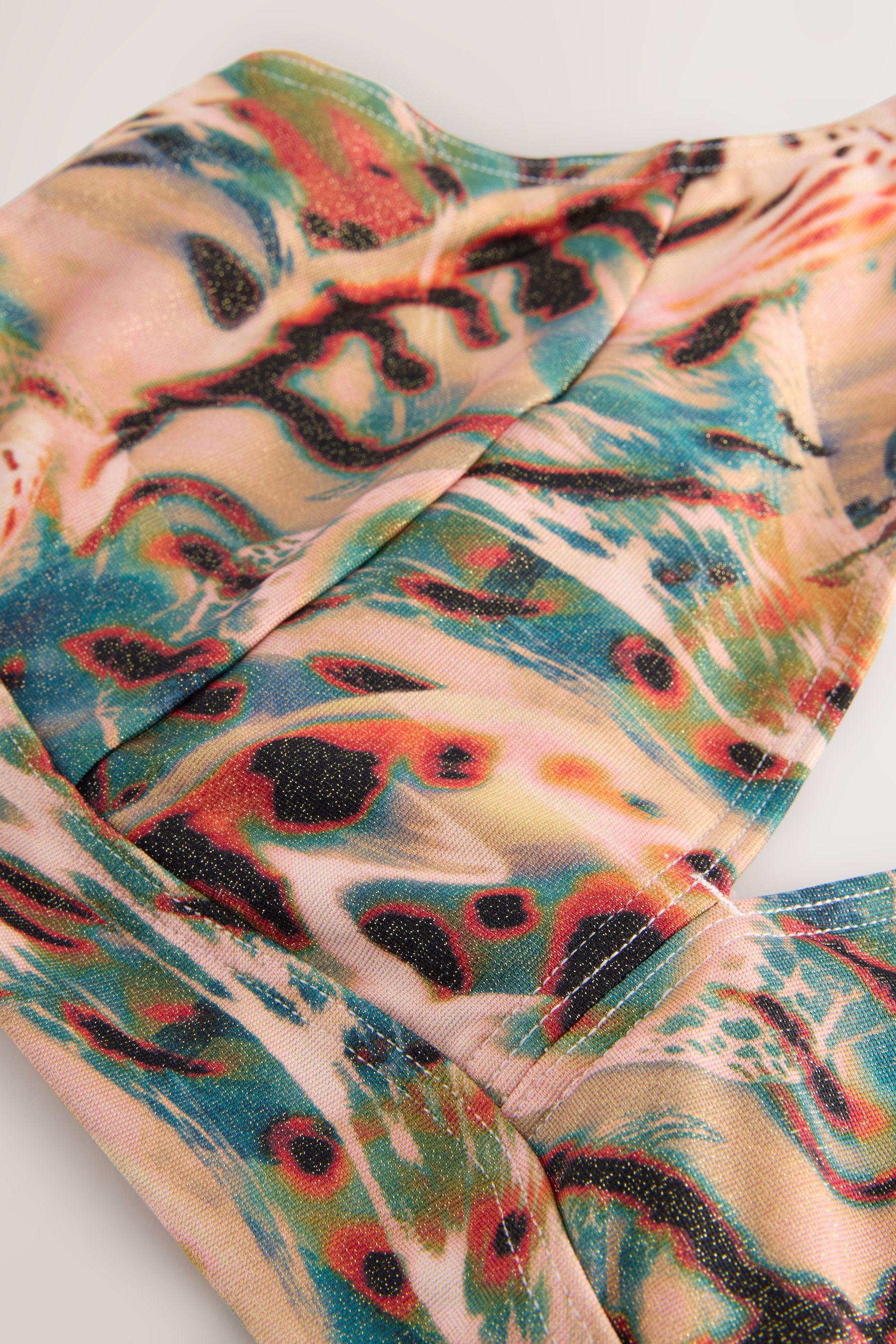 Next Triangel-Bikini-Top DD+ Tief ausgeschnittenes Triangel-Bikinioberteil günstig online kaufen