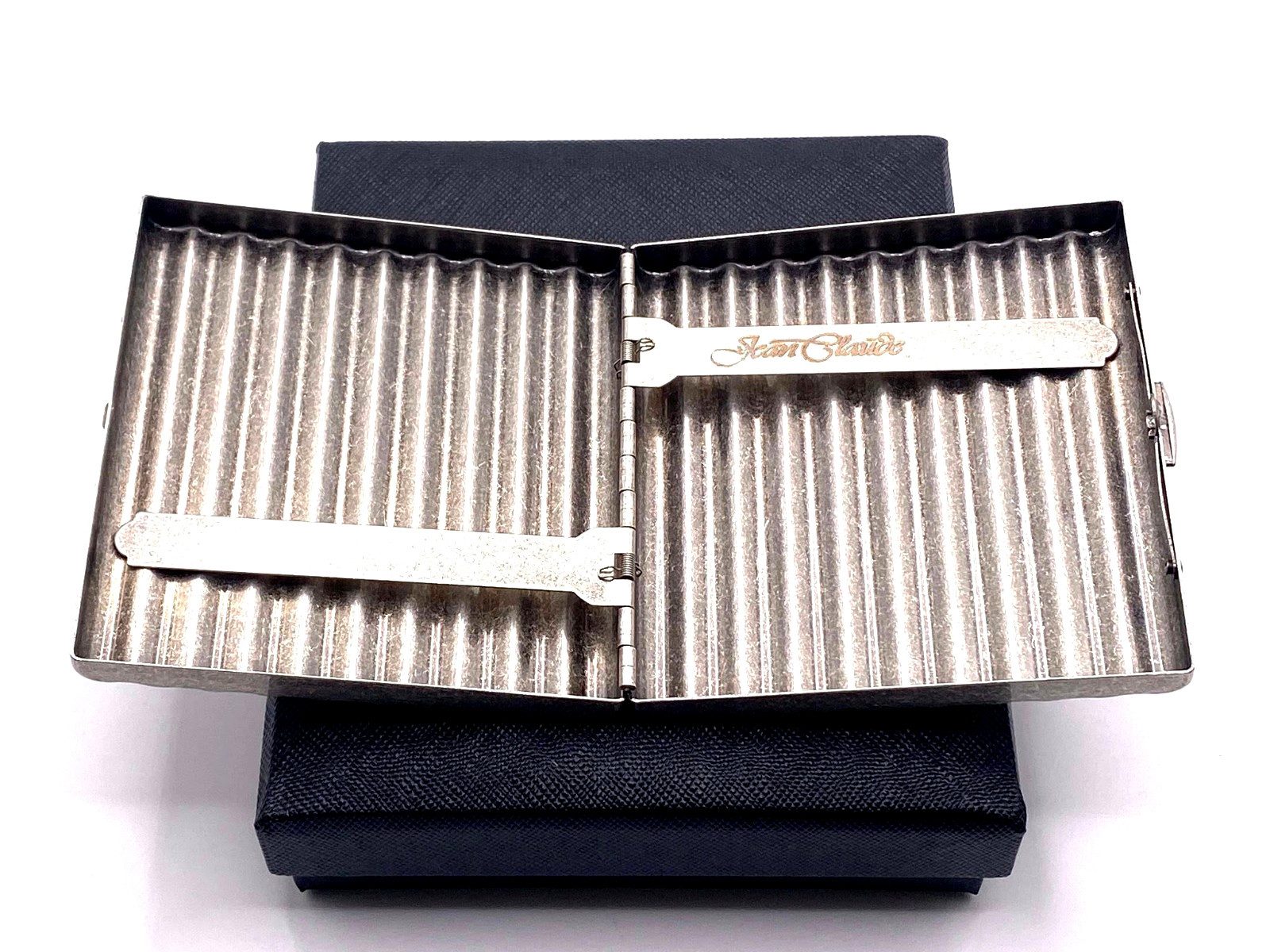 Jean Claude Bogenetui Zigarettenetui vintage Wellendesign antik silber 20er, hochwertig verpackt in einer Geschenkbox