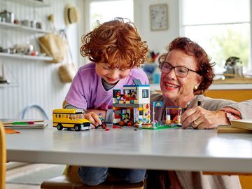LEGO® Konstruktionsspielsteine LEGO® City - Schule mit Schulbus, (Set, 433 St)