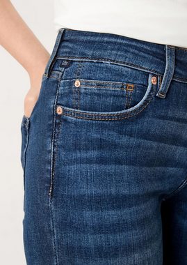 QS Skinny-fit-Jeans SADIE Skinny Fit Jeans mit Taschen in klassischer 5-Pocket-Form, Länge 32