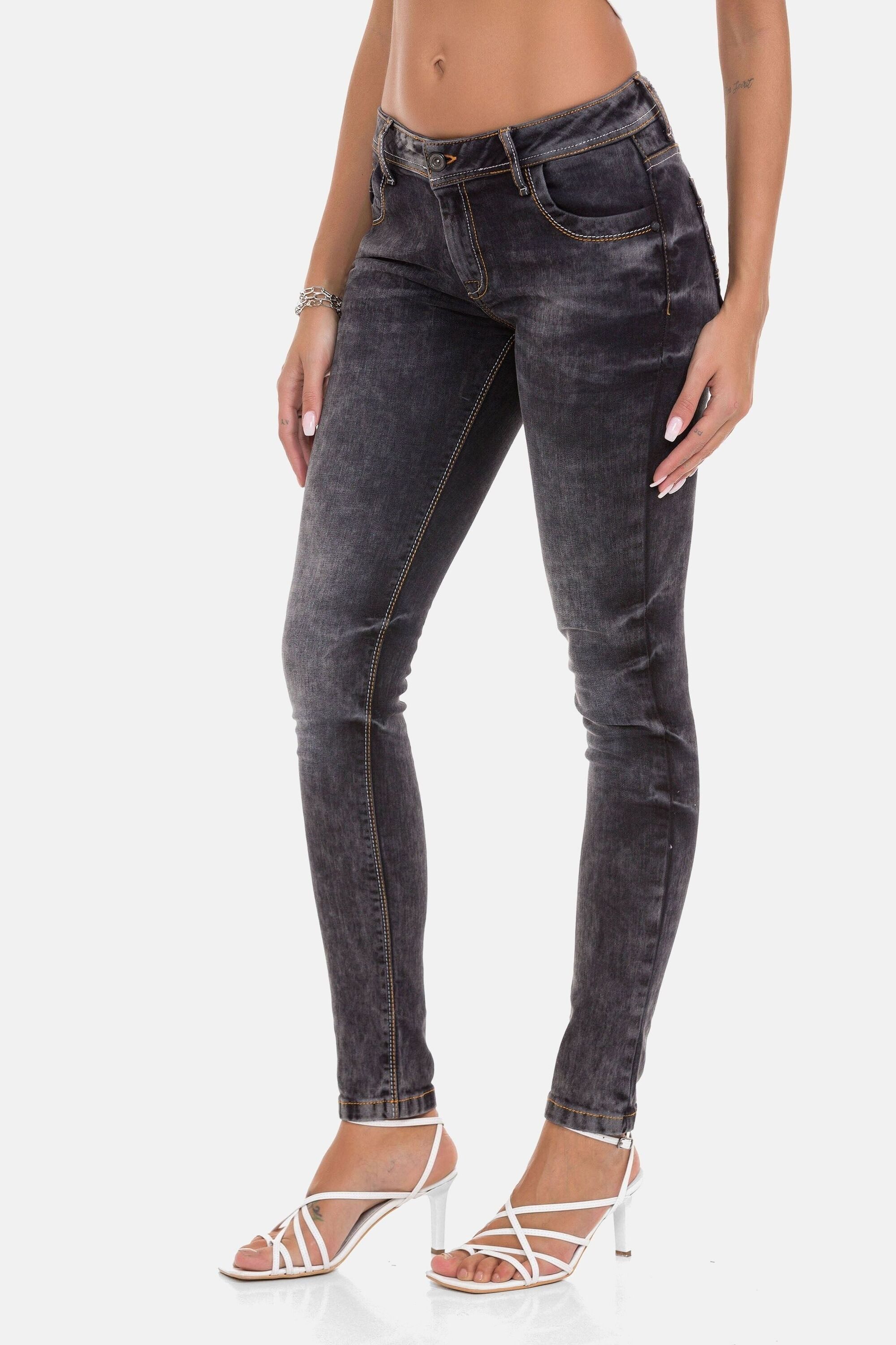 Cipo & Baxx Slim-fit-Jeans Jeans im Used-Look, WD443