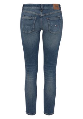 Tommy Jeans Skinny-fit-Jeans SCARLETT LR SKN ANK AG1235 mit modischen Labelapplikationen