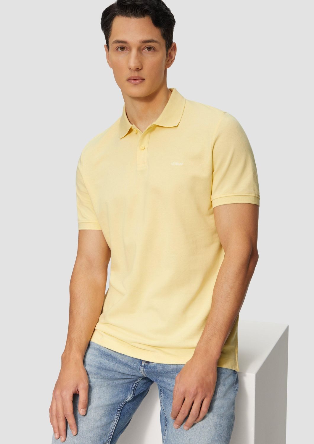 s.Oliver Poloshirt Poloshirt Kragen, Knopfleiste, kurzarm