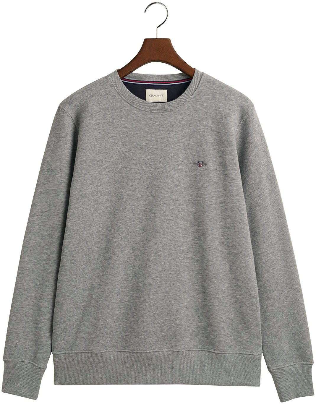 C-NECK mit melange auf Gant Brust Sweatshirt Logostickerei grey SWEAT SHIELD REG der