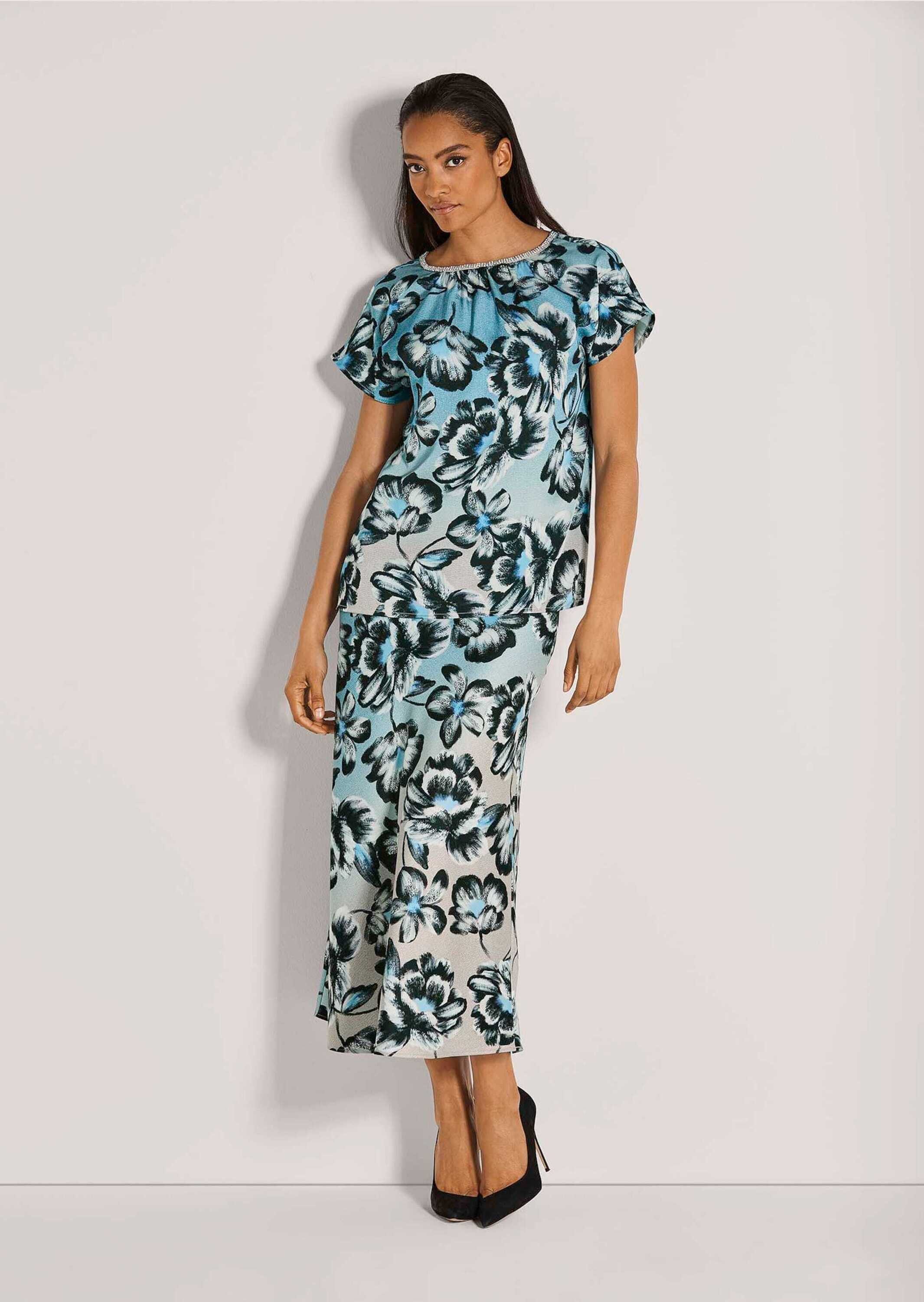 MADELEINE Langarmbluse Moderne ärmellose Bluse Floral-Print, Rundhals, Strassdetails, kurze Ärmel