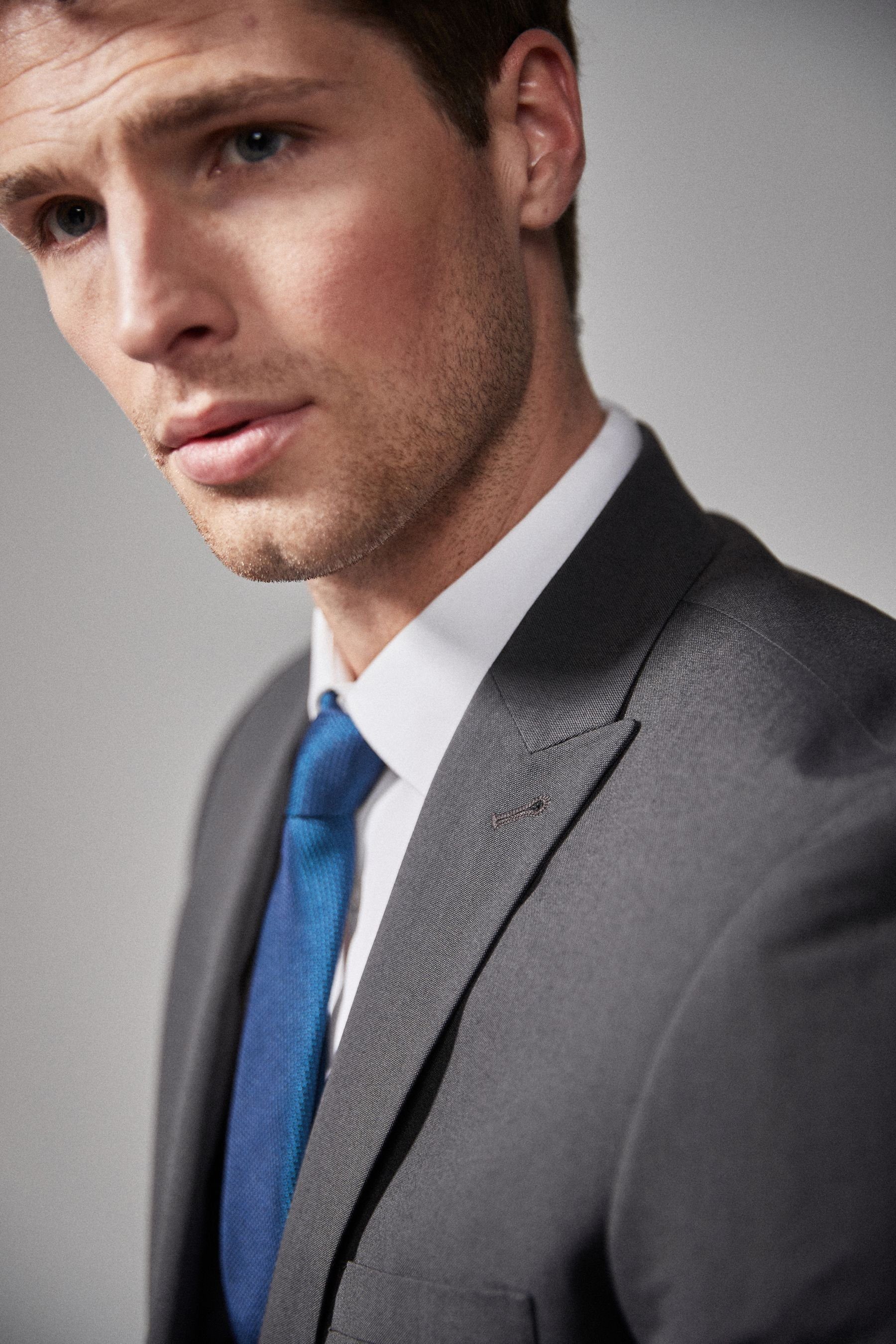 Baukastensakko Grey Jacke (1-tlg) Knöpfen: Next Tailored mit Anzug Fit Charcoal zwei