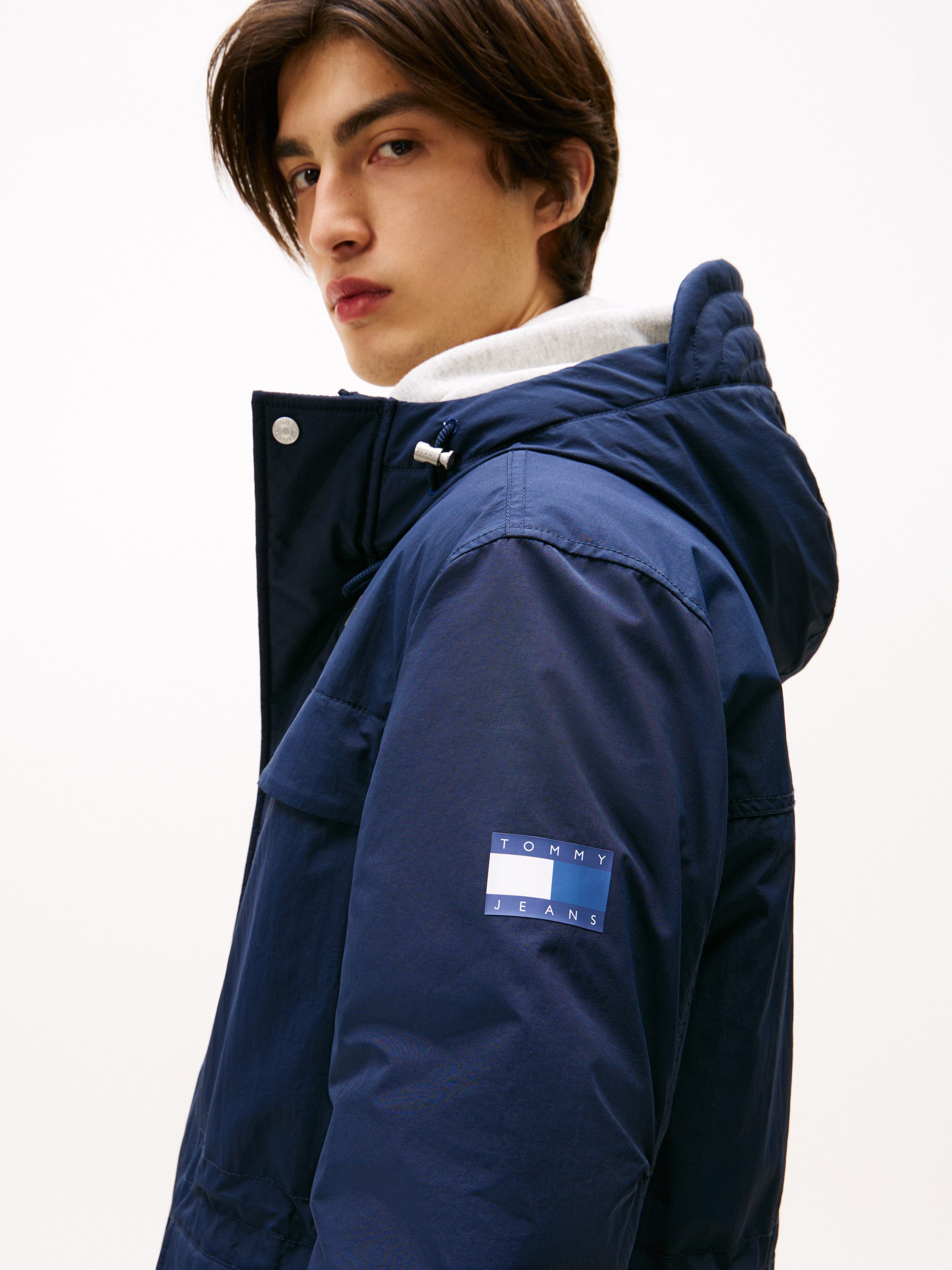 Tommy Jeans Parka TJM CITY READY wasserabweisend, relaxed fit, mit fester Kapuze, Winterjacke