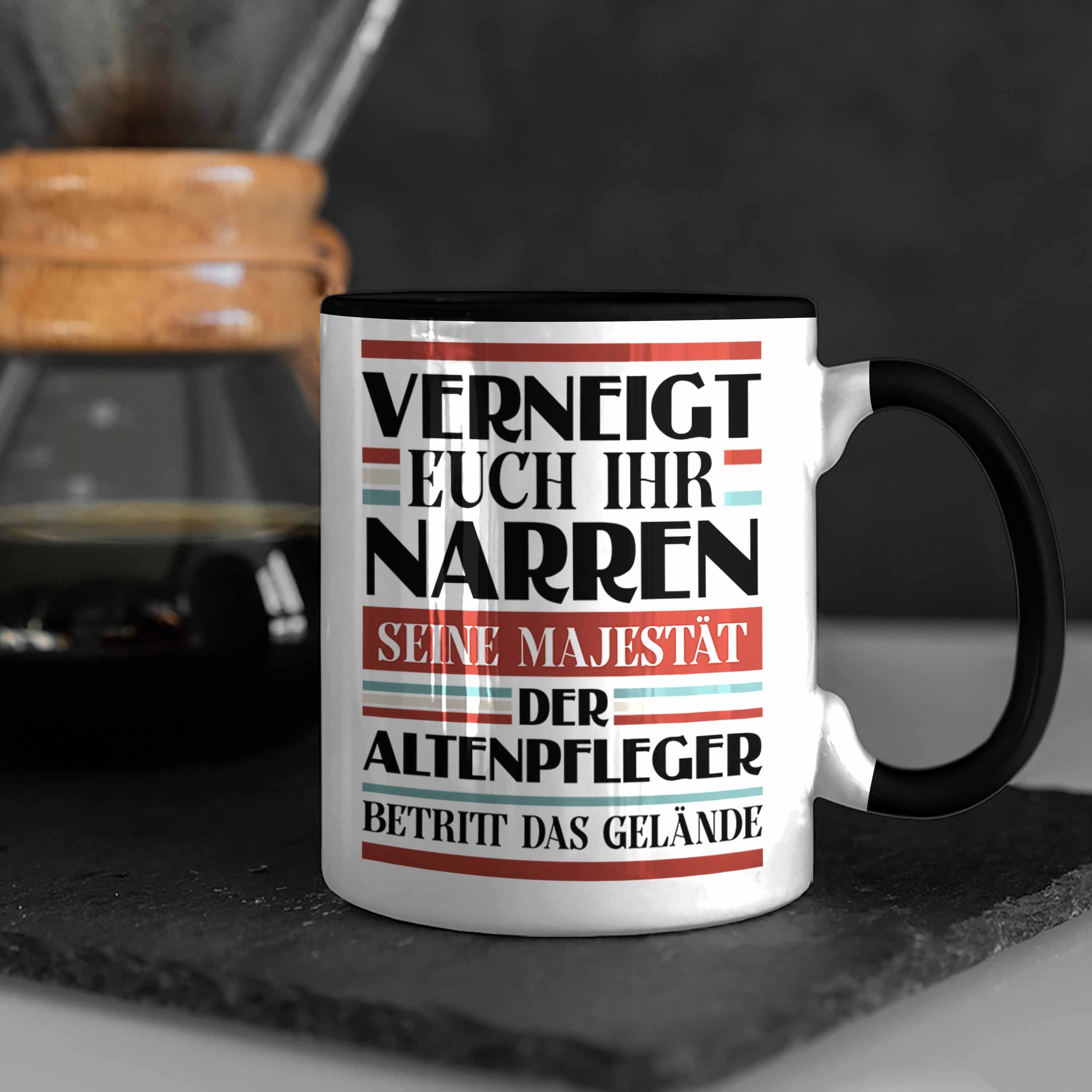 Lustig Geschenk Altenpfleger Schwarz Spruch Tasse Männer - Trendation Tasse Verneigt Trendation