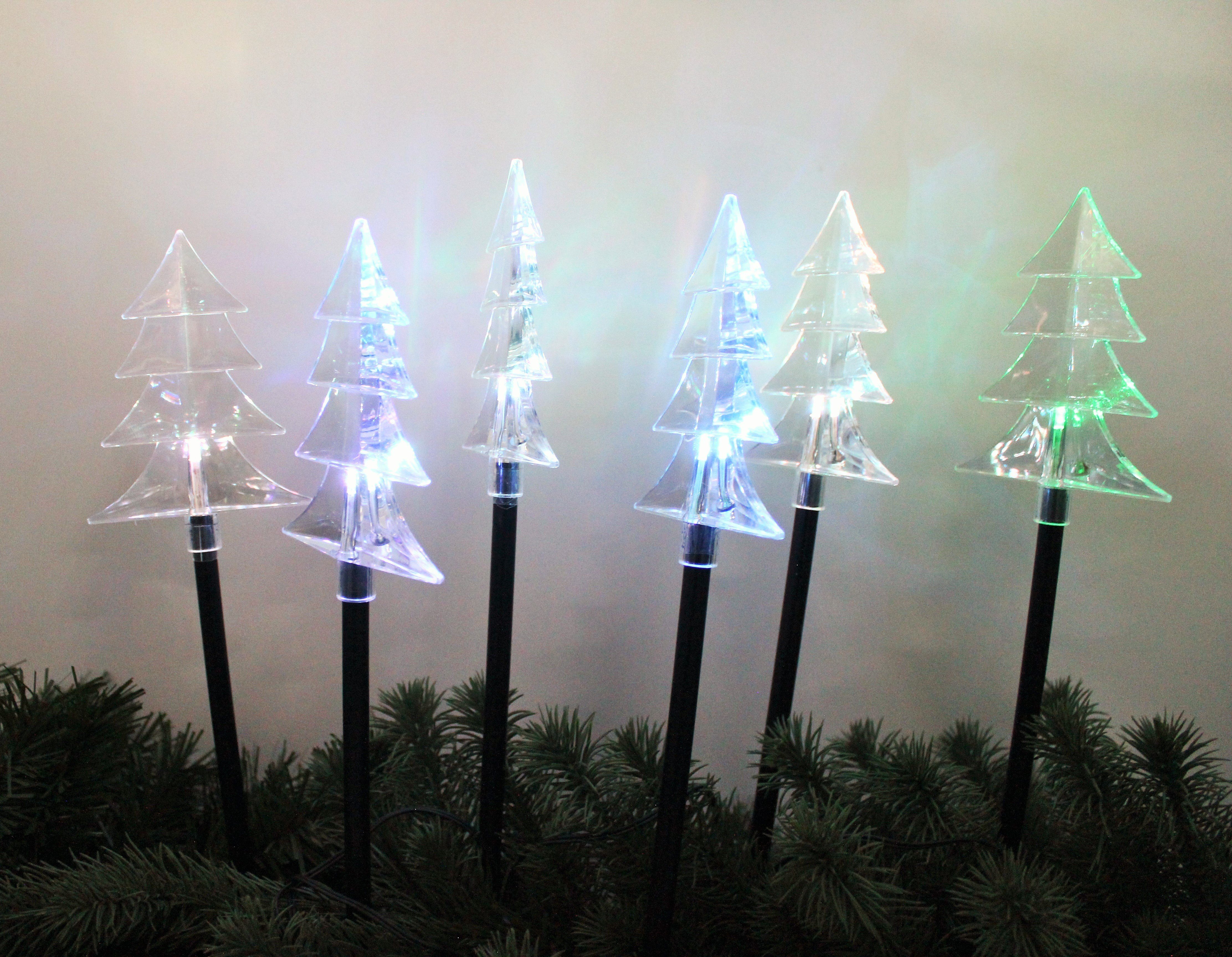 Luna24 simply great ideas... LED Gartenleuchte LED-Solarlampe Tannenbaum 6tlg., Solarbetrieb, Farbwechsel-LED, LED fest integriert
