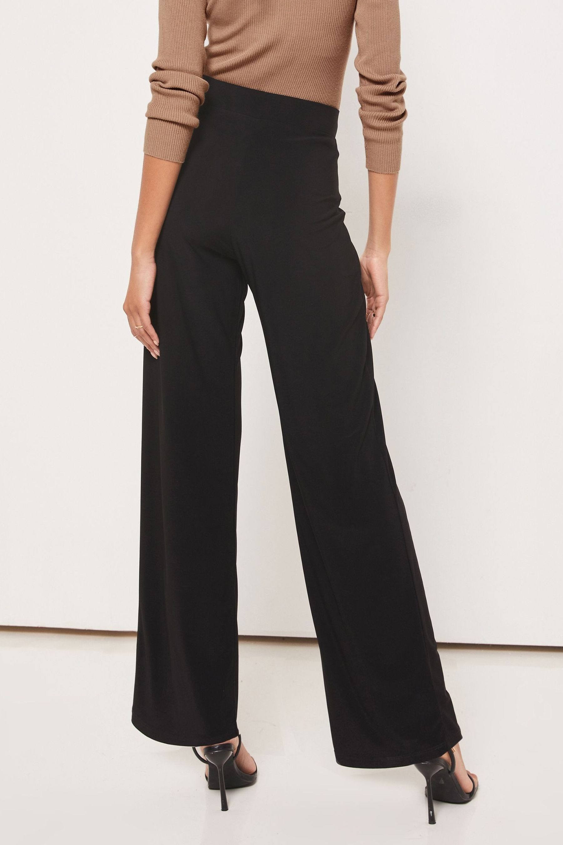 LIPSY Taillenhose Lipsy Hose mit hohem Bund und weitem Bein, Tall (1-tlg)