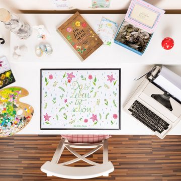 Mr. & Mrs. Panda Schreibtischunterlage Blumen Leben - Geschenk, Natur, Das Leben ist schön, Büroartikel, frö, (1 tlg)