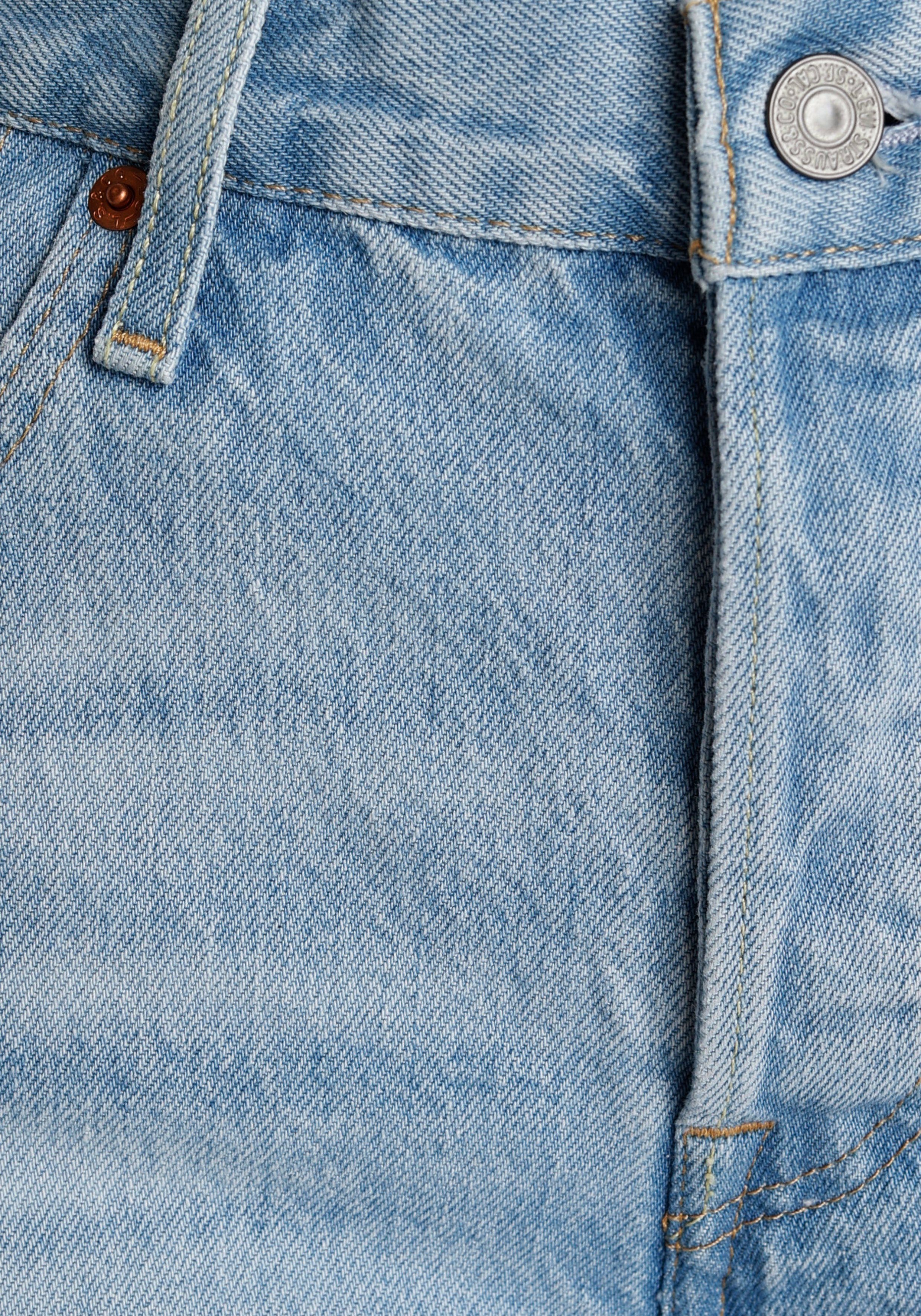 Levi's® Jeansshorts Mit 501 glaring Saum Short krempelbarem Long und Knopfverschluss