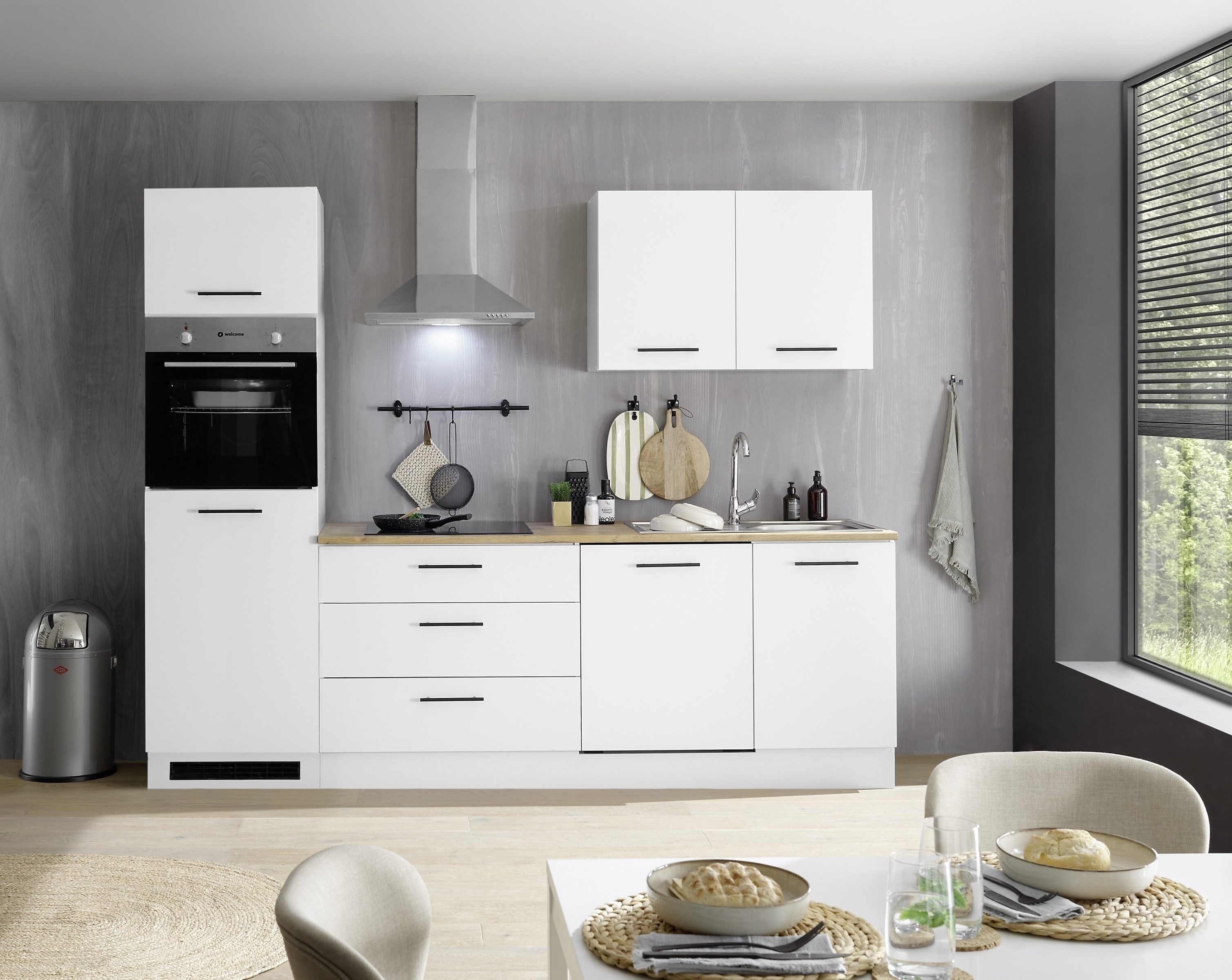 BEGA BBK Küchenzeile in Weiß matt / Platte Wotan Eiche Dekor- 250x212x60cm (BxHxT)