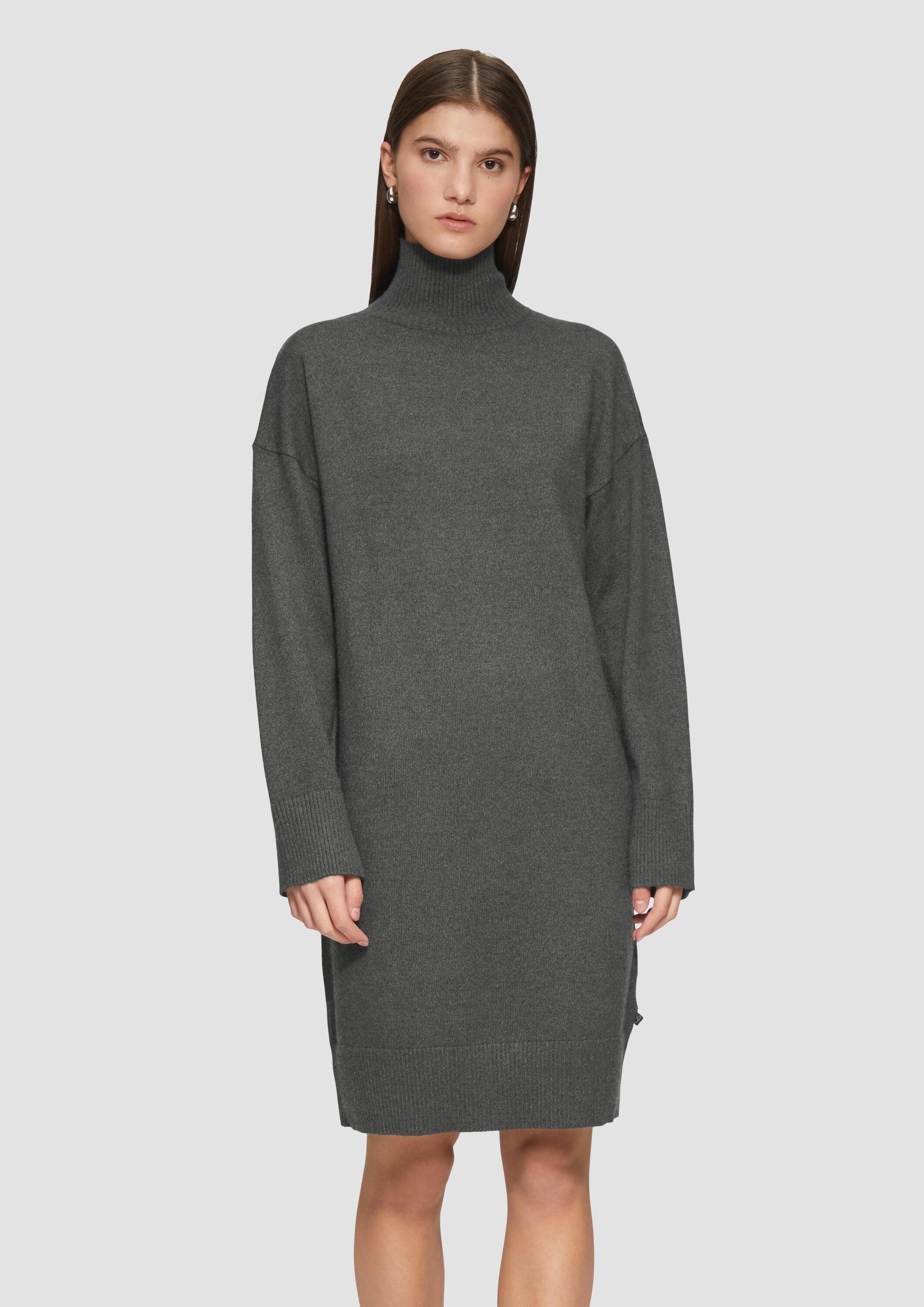 QS Minikleid Kleid Fein gestricktes Kleid mit Stehkragen günstig online kaufen