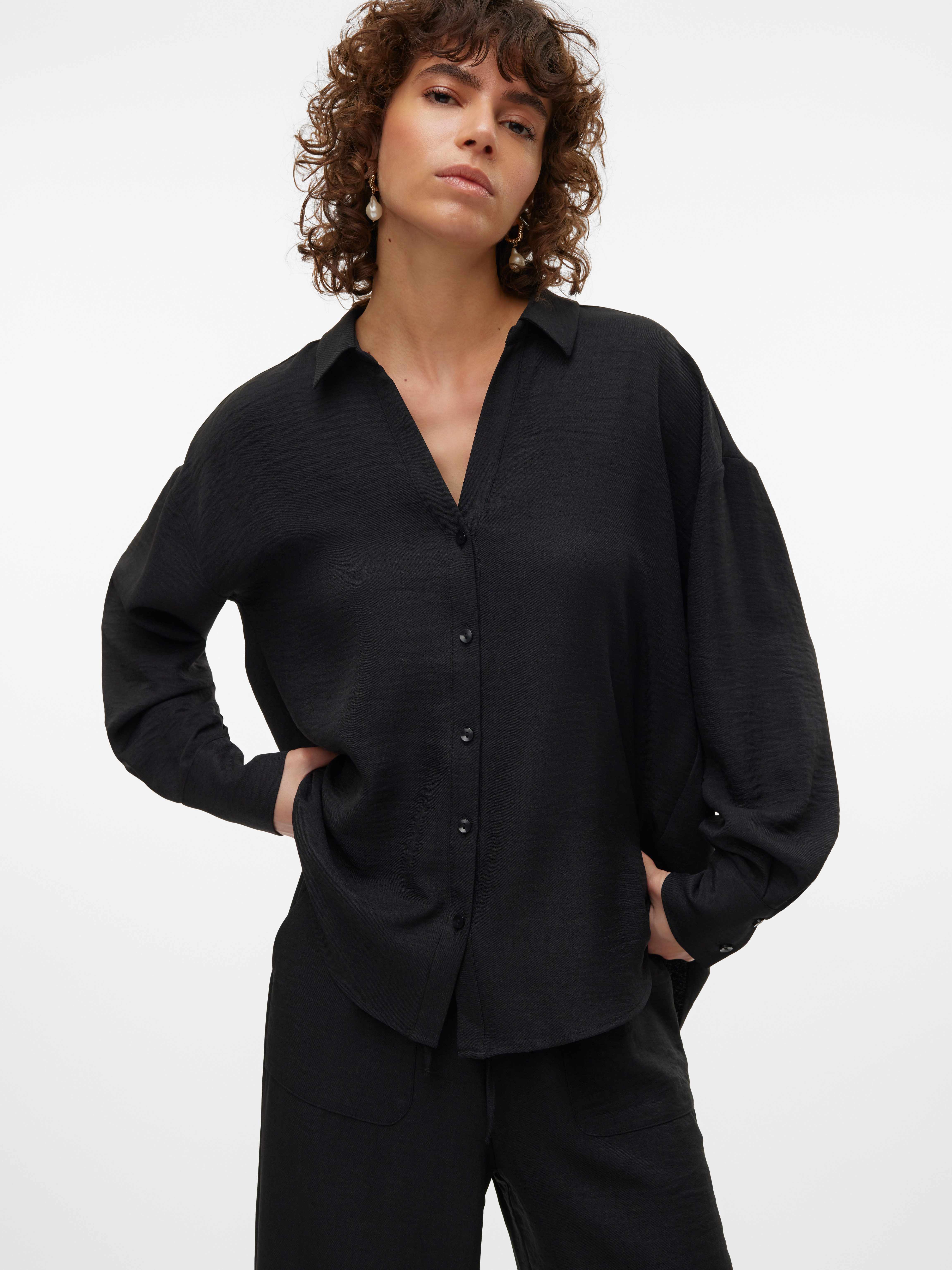 Vero Moda Langarmbluse VMMELANEY QUEENY LS SHIRT WVN NOOS Kunstfaser, loose fit