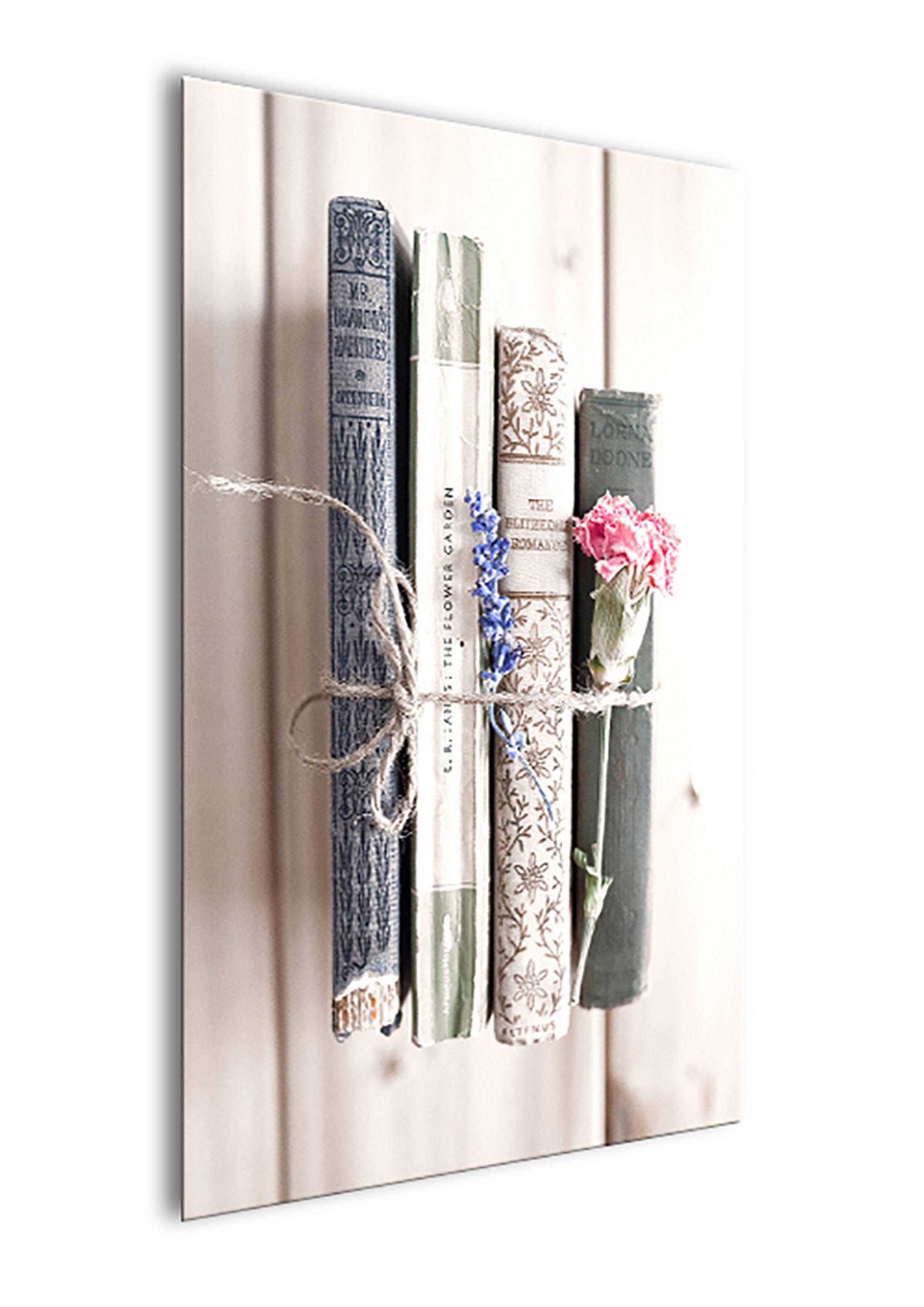 artissimo Deco-Panel Bild 20x30 cm Hochformat / Wandbild klein / vintage modern, Stillleben: Vintage Bücher mit Blumen in Pastelltönen