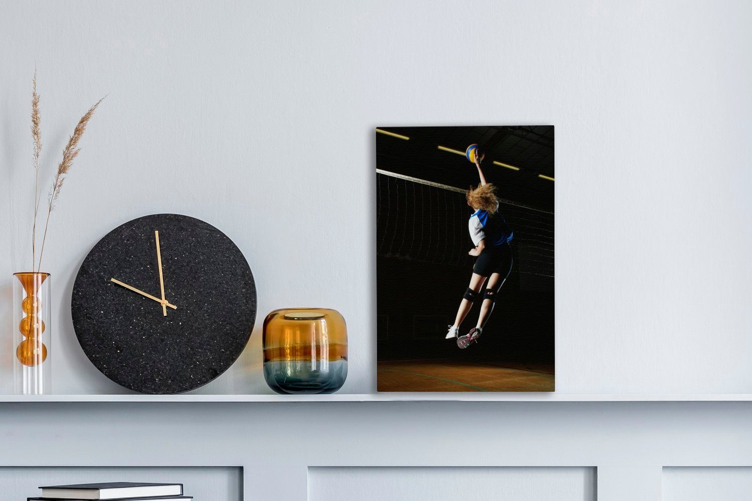 bespannt Volleyballstar Leinwandbild OneMillionCanvasses® über cm das schlägt Ball Zackenaufhänger, Leinwandbild Netz, 20x30 St), Gemälde, inkl. den (1 fertig