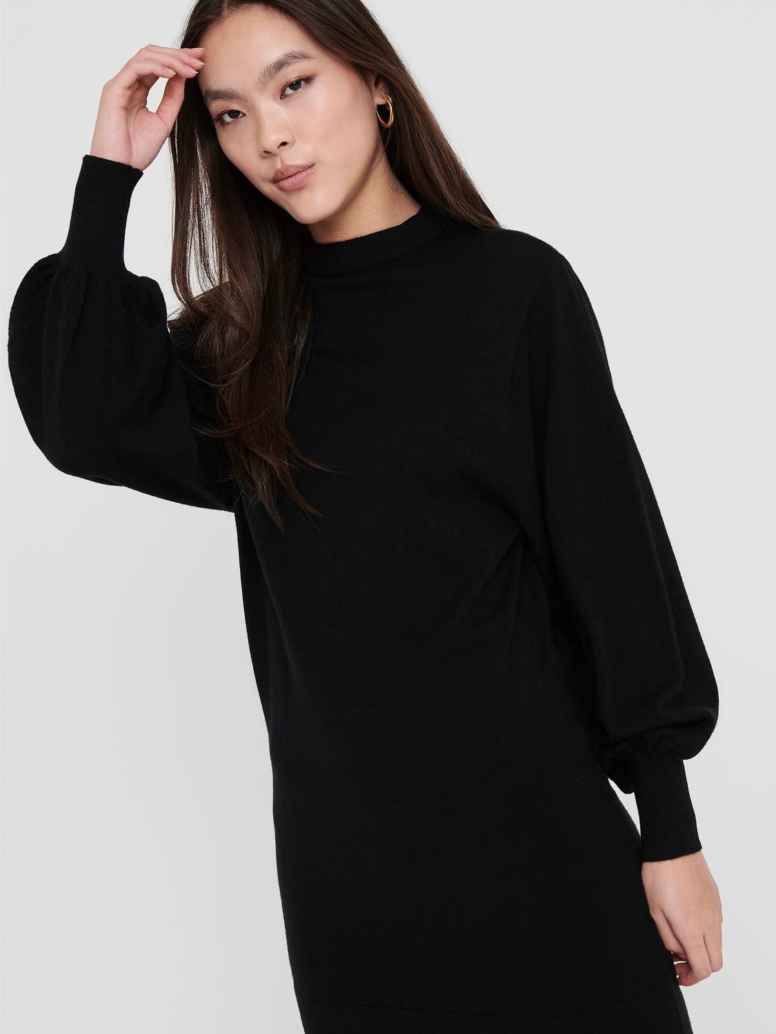 ONLY Strickkleid ONLLABELLE LIFE L/S DRESS KNT NOOS Viskosemischung, sehr figurbetont