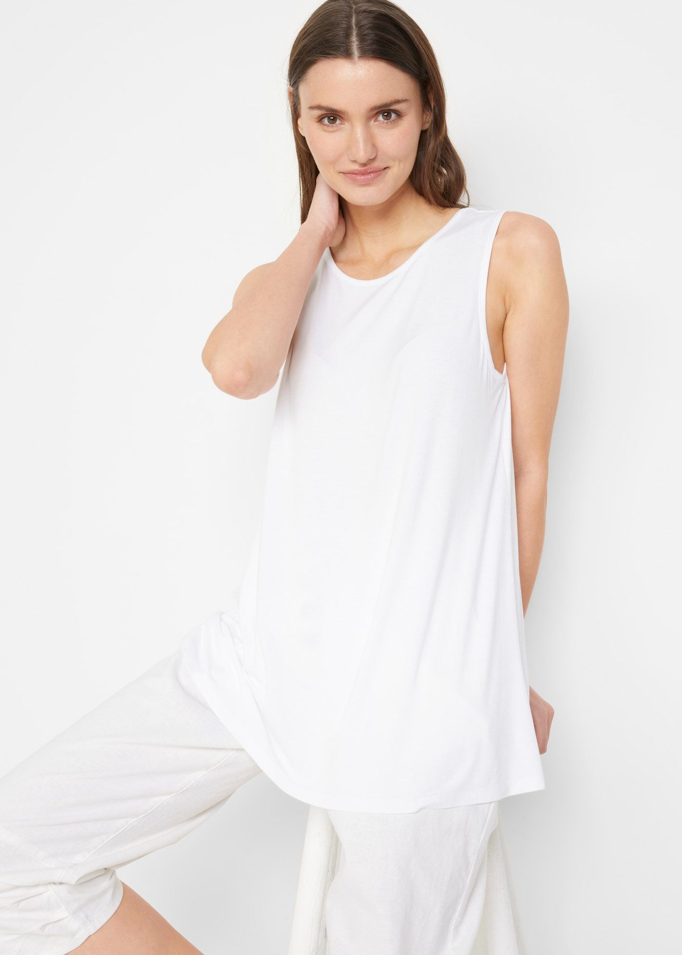 bonprix Shirttop (Packung, 2-tlg) Longtop in dezenter A-Linie, ärmellos, Viskose-Jersey mit Stretch