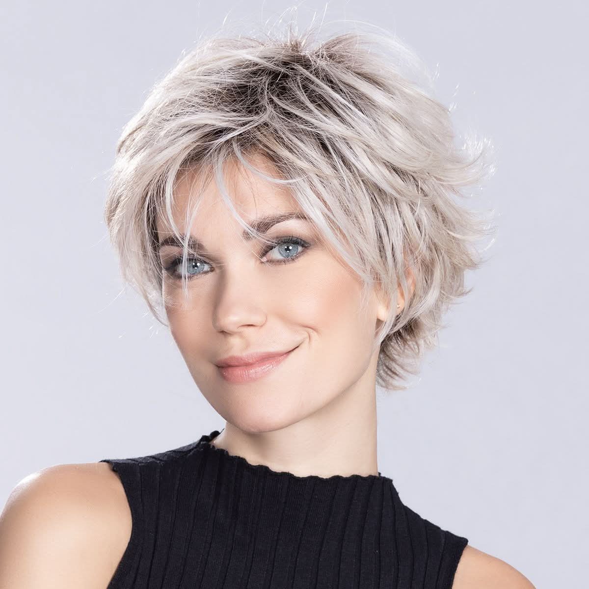 Ellen Wille Kunsthaarperücke Ellen Wille Relax, Kurz-Shag, Lace-Front, Mono-Krone, Heat-Friendly, 65g, 54-56cm