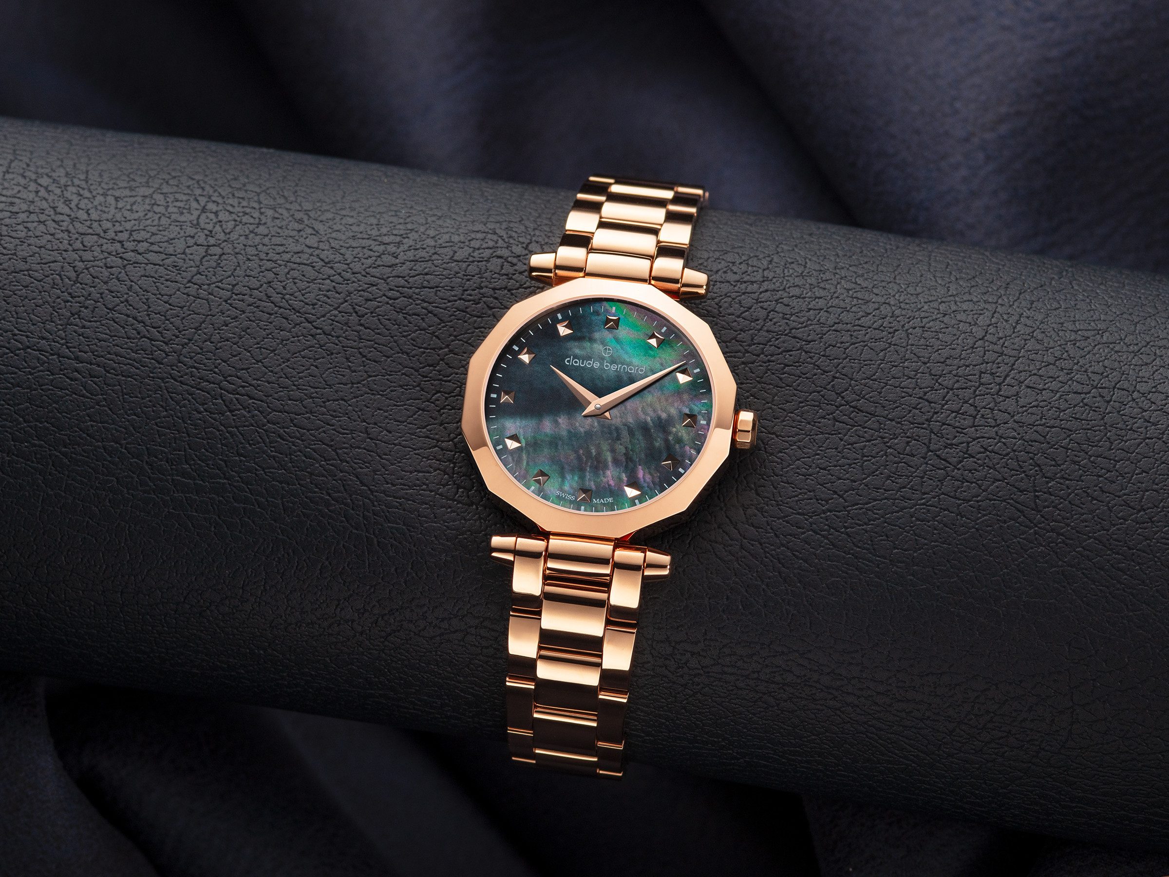 CLAUDE BERNARD Schweizer Uhr Dress Code