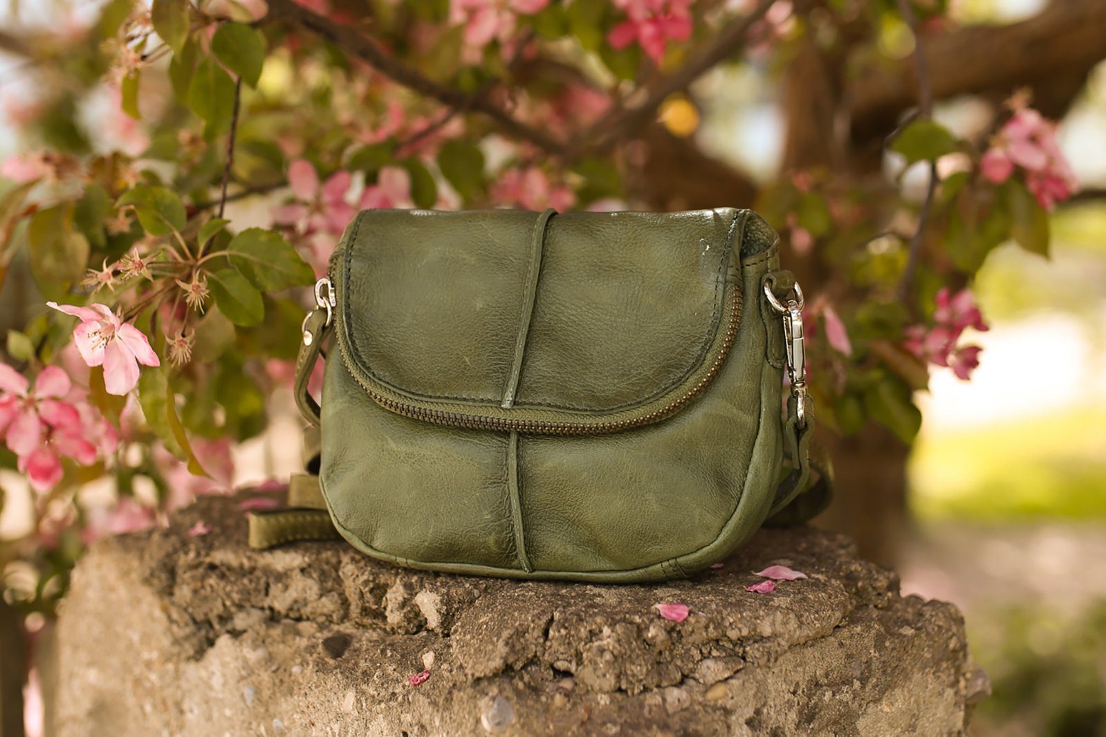 Gusti Leder Handtasche Gusti Leder Handtasche Janny (1-tlg)