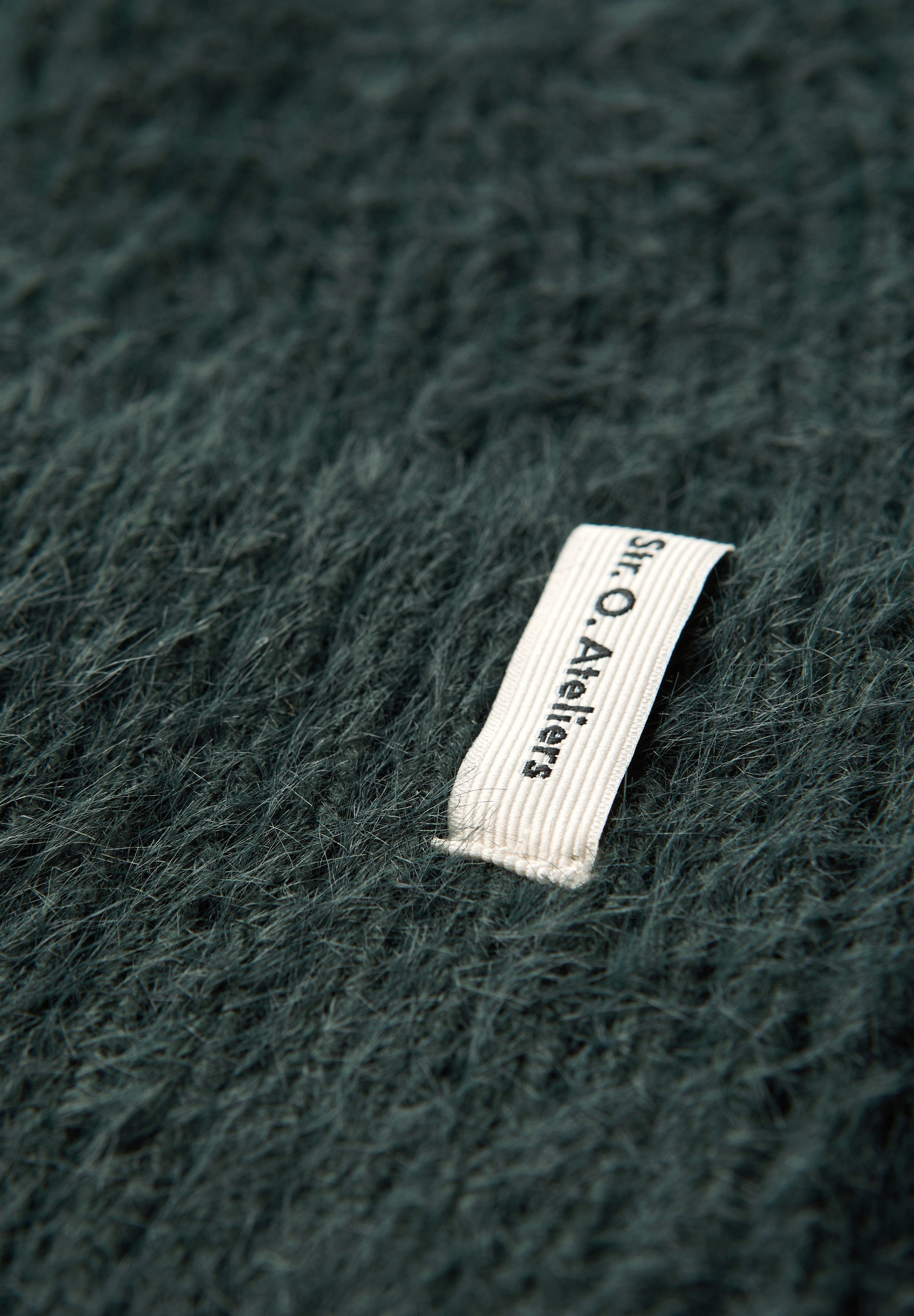 STREET ONE Strickmütze aus softem Materialmix