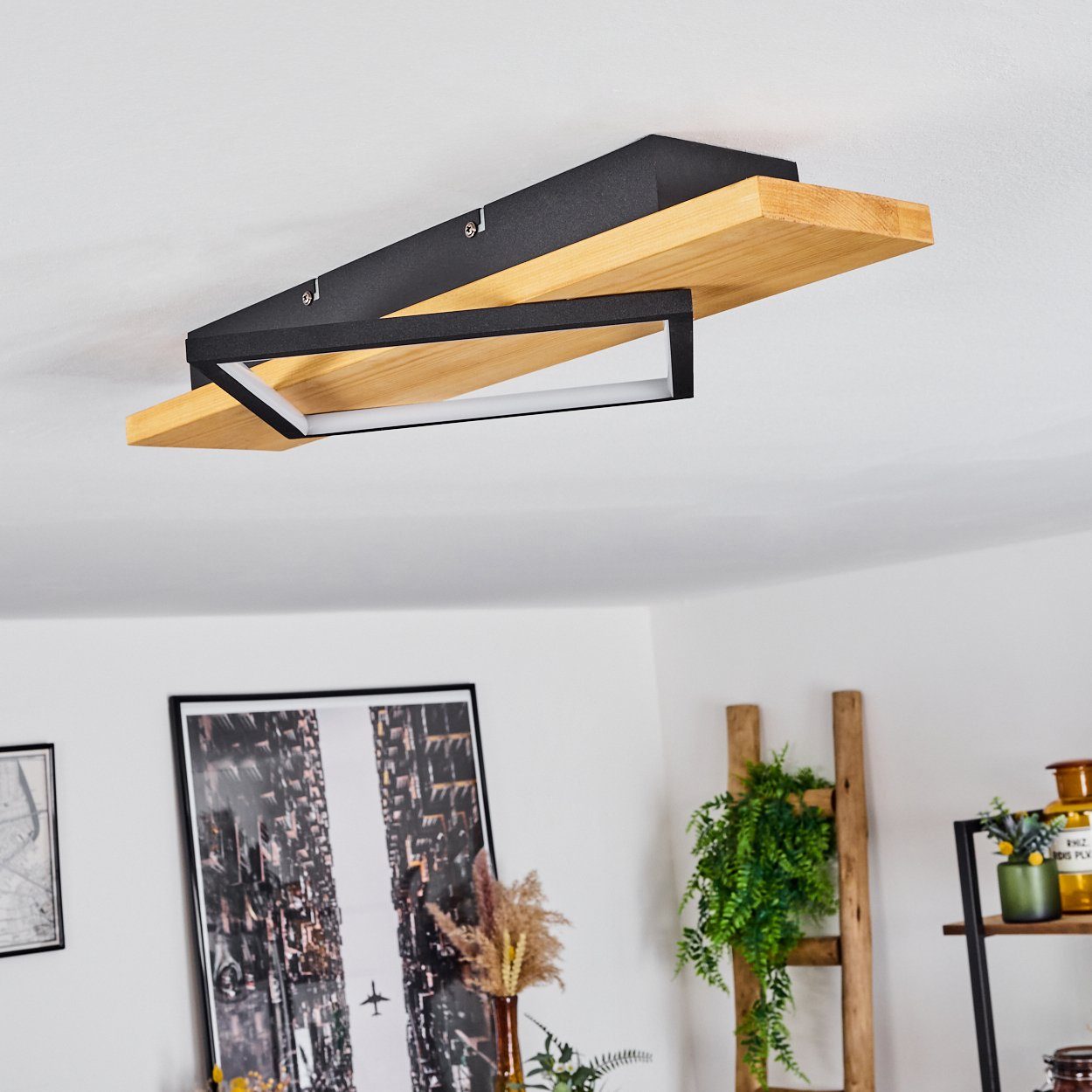 hofstein Deckenleuchte »Palermo« Deckenlampe aus Metall/Holz/Kunststoff in Schwarz/Natur/Weiß, 3000 Kelvin, eckige Leuchte mit Balken aus Echtholz, LED 22, 5 Wa – Bild 2 von 5