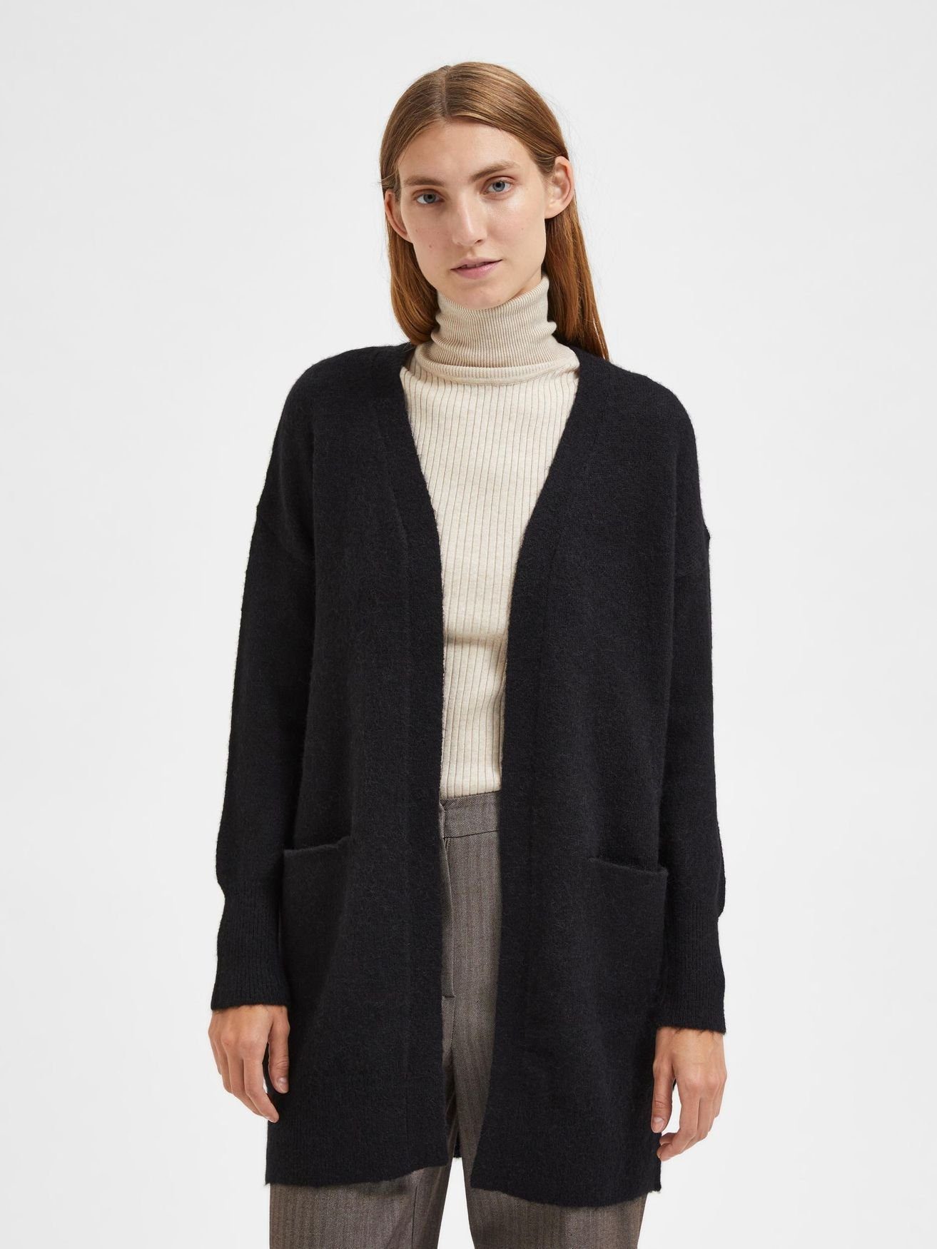 in Schwarz Lange mit Taschen Cardigan SELECTED SLFLULU Casal Stretch 4994 FEMME Strickjacke Cardigan