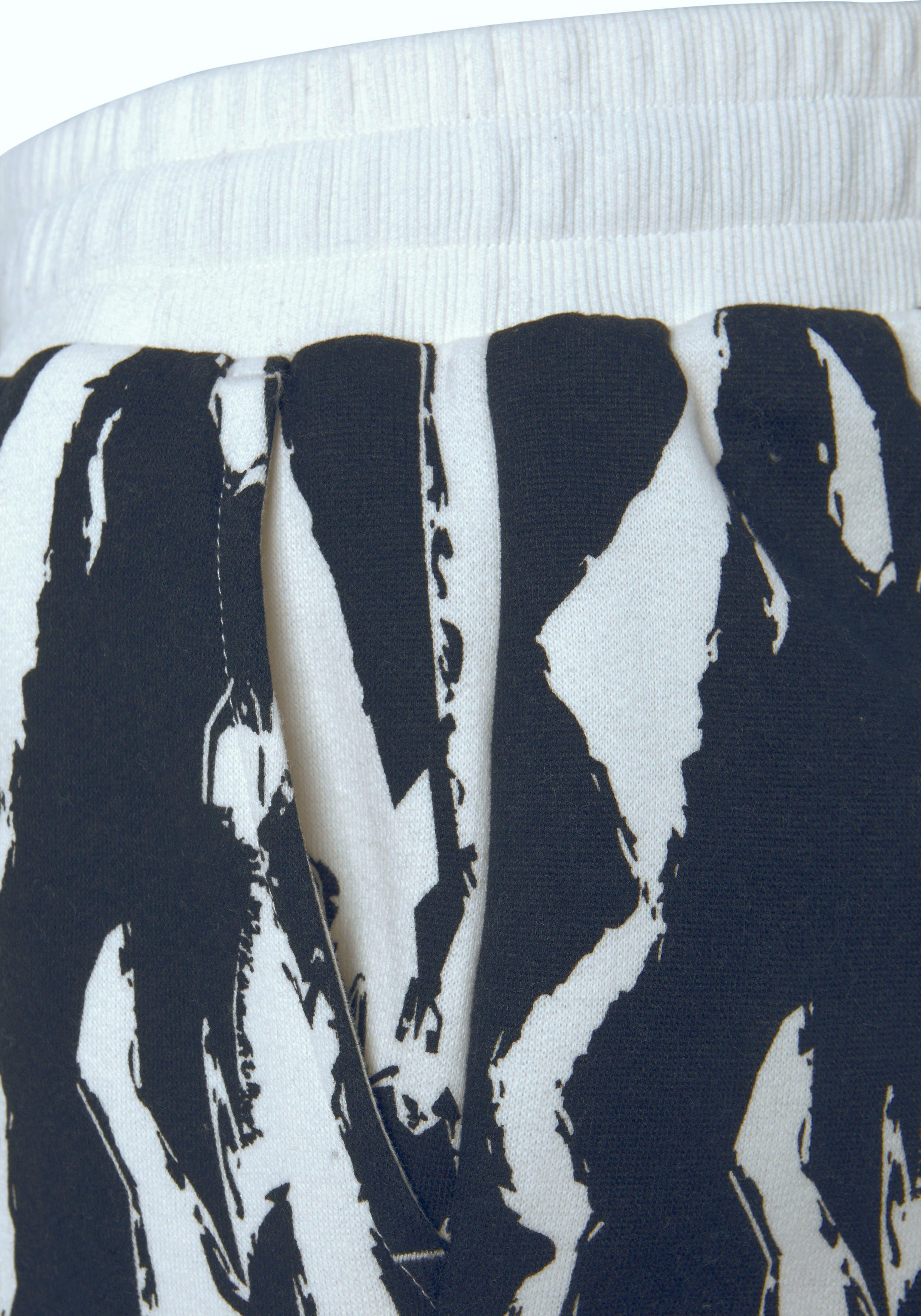 French Connection Sweatshorts mit Allover-Print, Loungewear