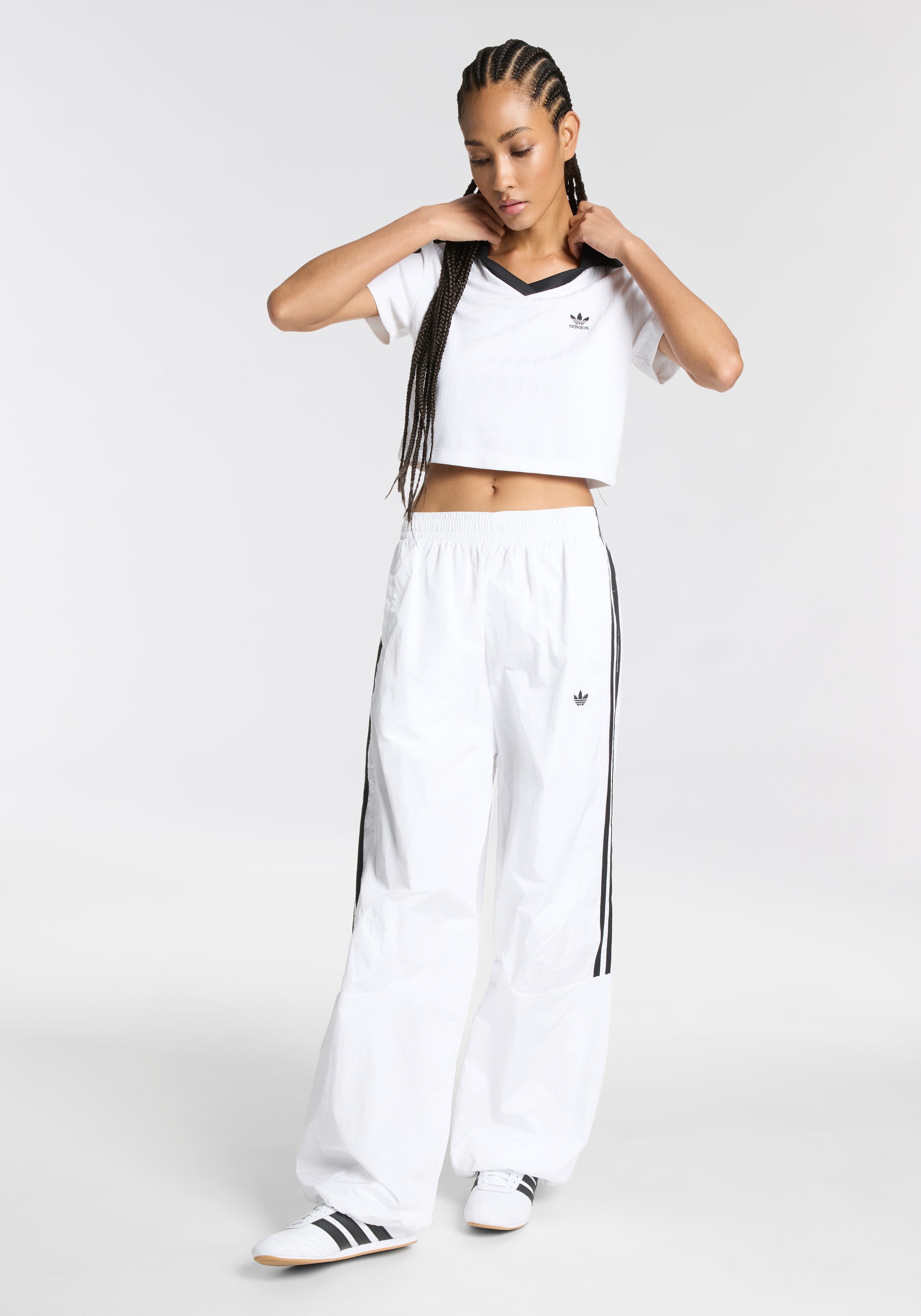 Zum Outfit 8