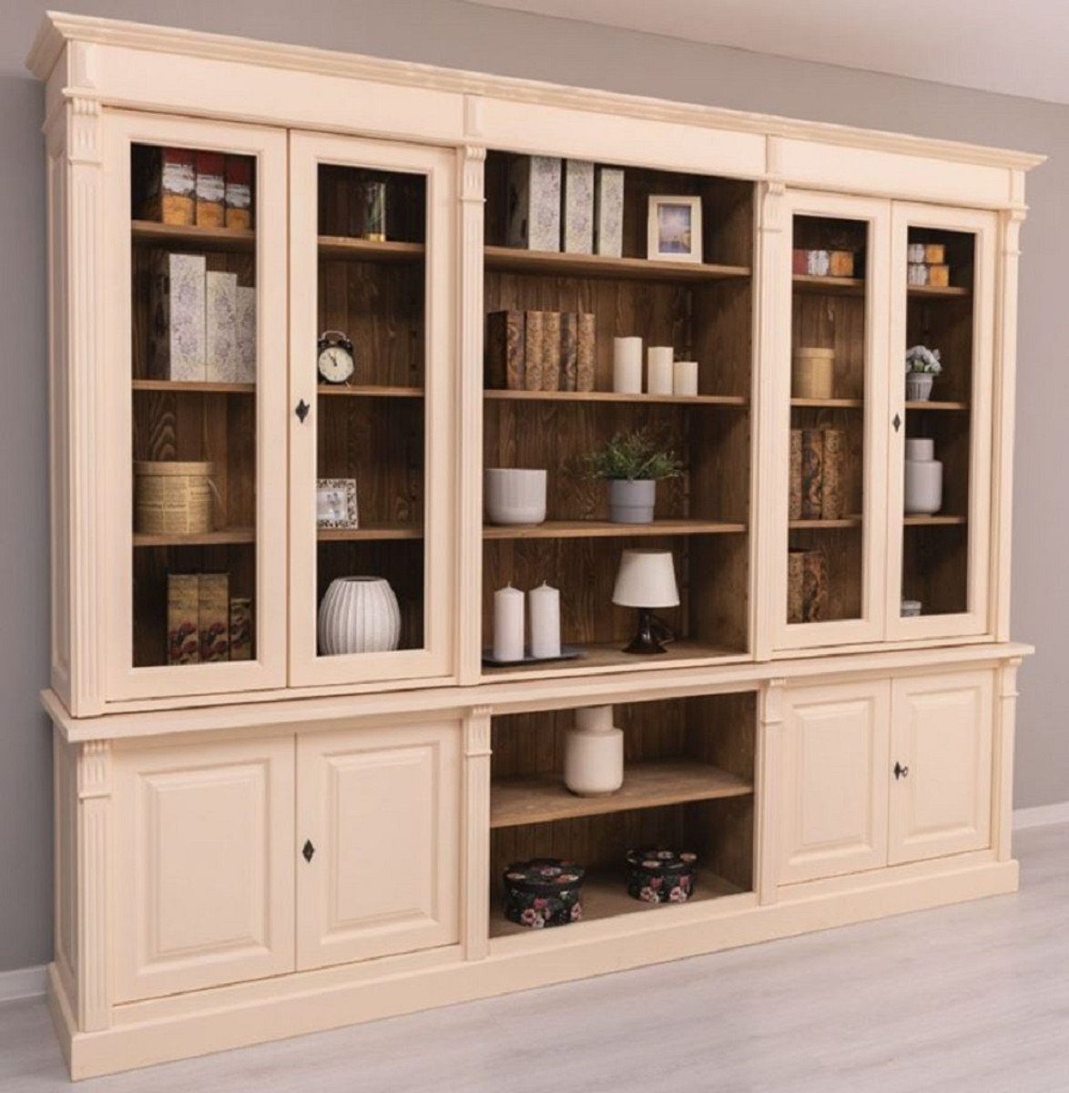 Massivholz Schrank Landhausstil Cremefarben x Stauraumschrank / - - Bücherschrank Möbel Wohnzimmerschrank Landhausstil Braun - H. 228 51 Padrino Regalschrank - cm Casa x 286