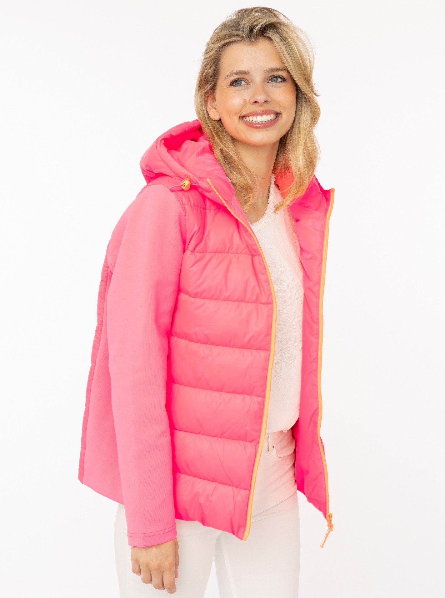 Zwillingsherz Steppjacke „Good Vibes“ gesteppte Partien vorne und hinten, seitliche Einsätze elastisch