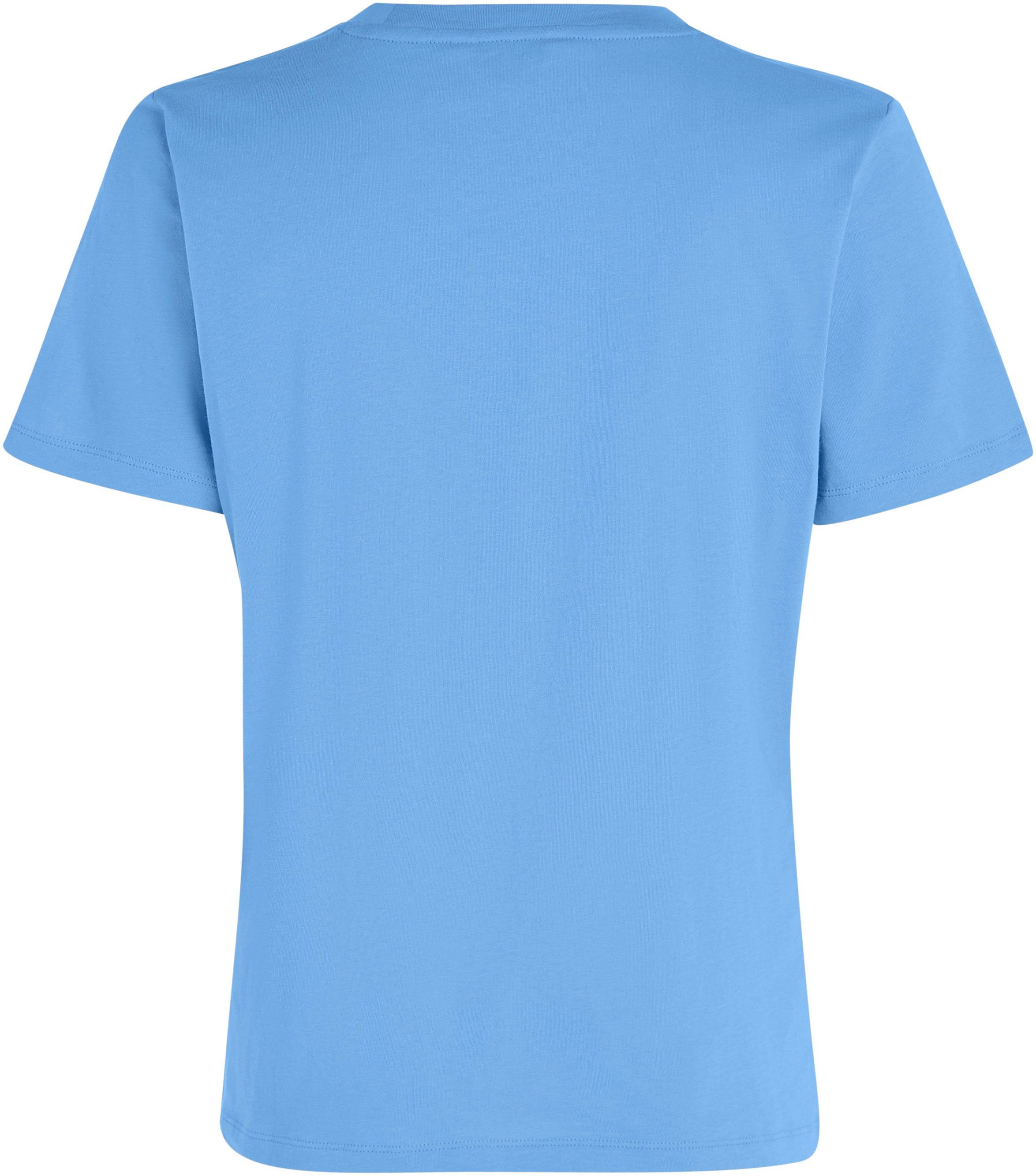 LOGO T-Shirt SS Markenlabel Brust C-NK Blue Spell der REG auf mit CORP Tommy Hilfiger