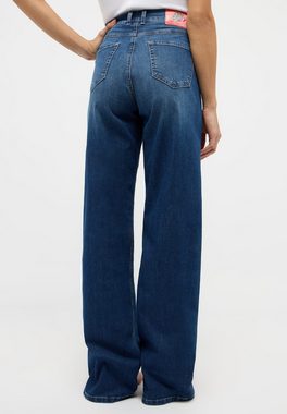 ANGELS 5-Pocket-Jeans Jeans Liz aus Organic Cotton mit Label-Applikationen