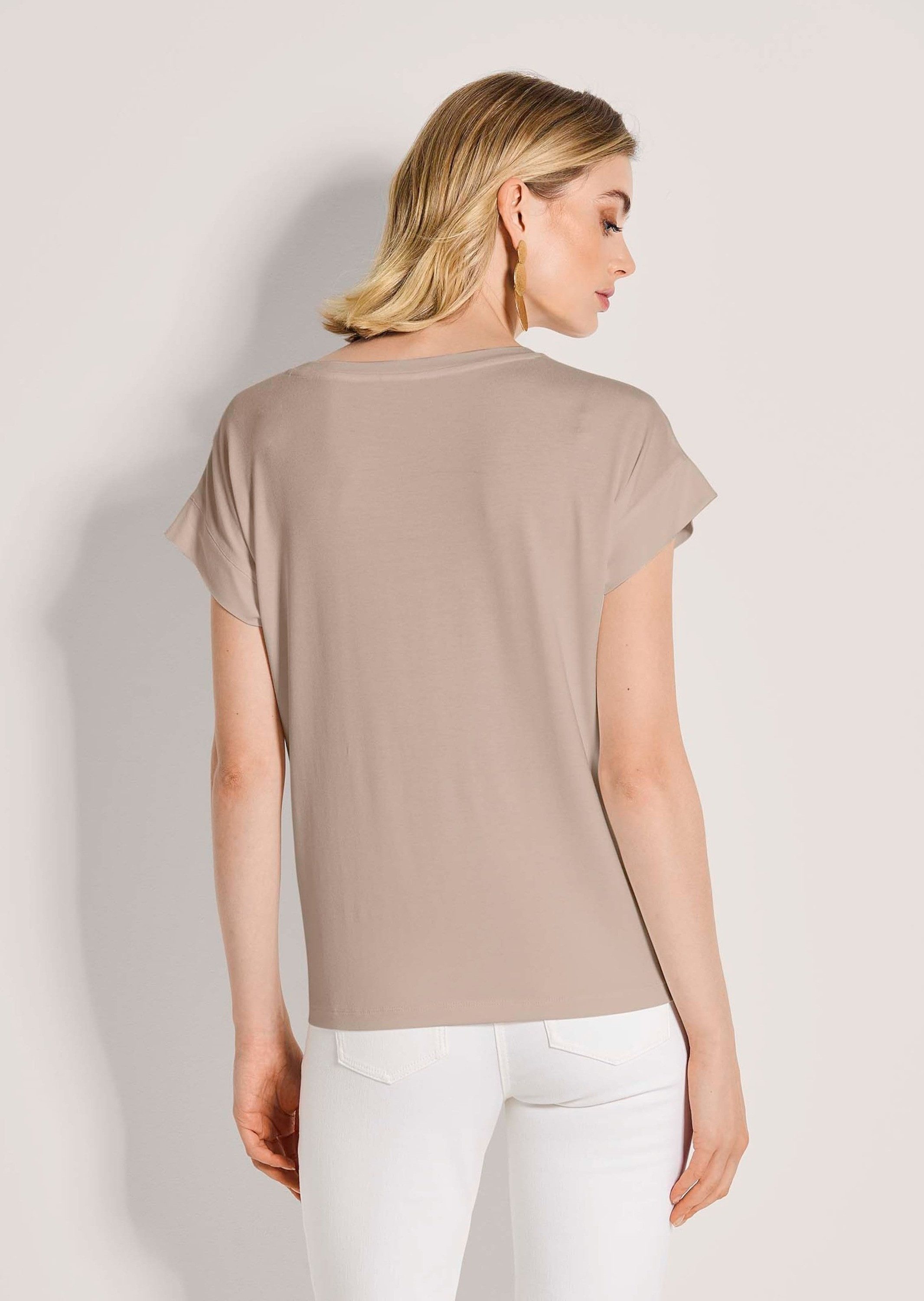 MADELEINE Kurzarmshirt Elegantes T-Shirt mit Glanzeffekten Blumenmotiv mit Pailletten, Rundhalsausschnitt, Kurzarm