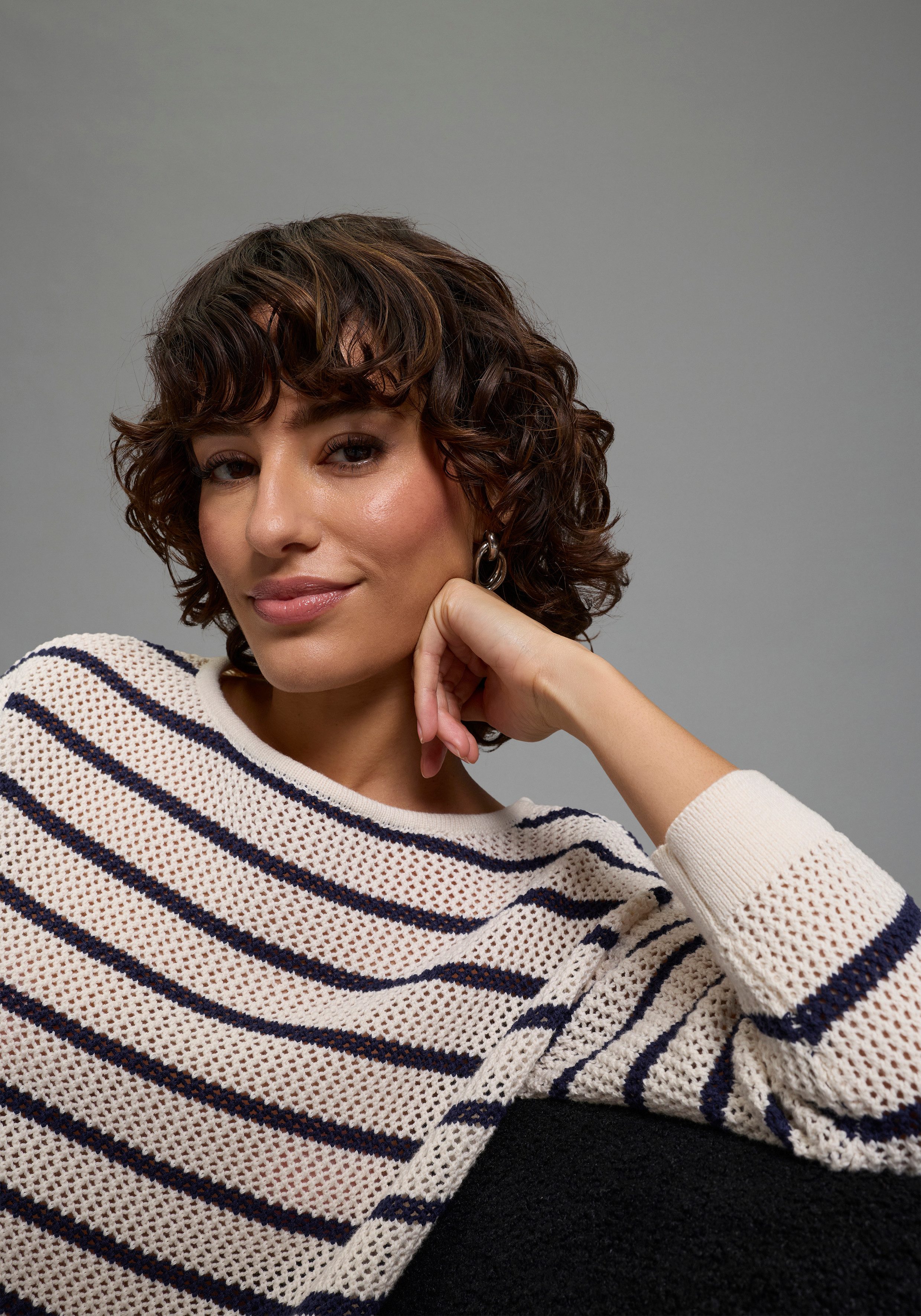 Laura Scott 3/4 Arm-Pullover perfekt für den Frühling leichter Sommerpullover aus modernem Lochstrick mit Streifen