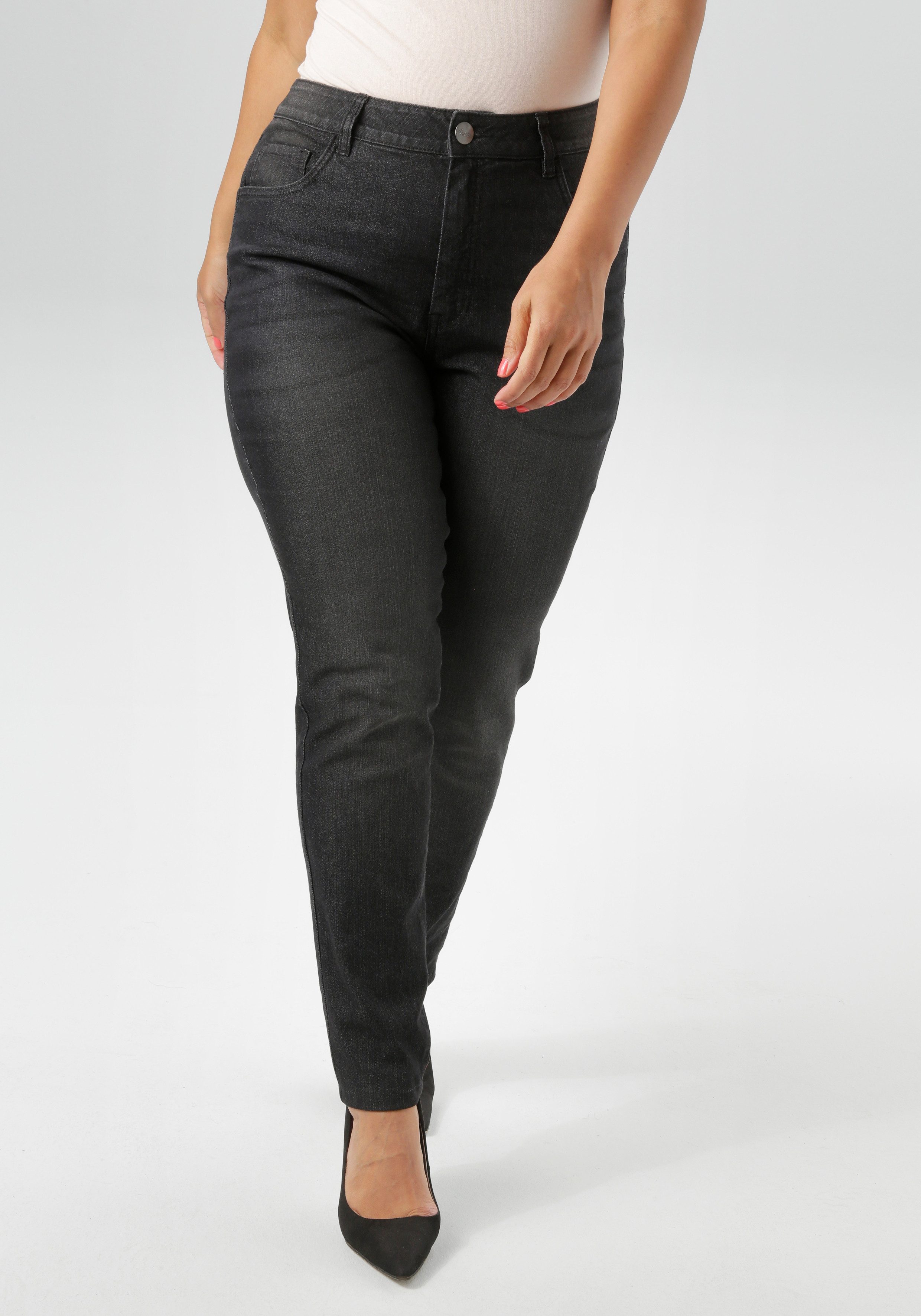 Aniston PLUS Skinny-fit-Jeans regular waist - in dezenter Used-Waschung