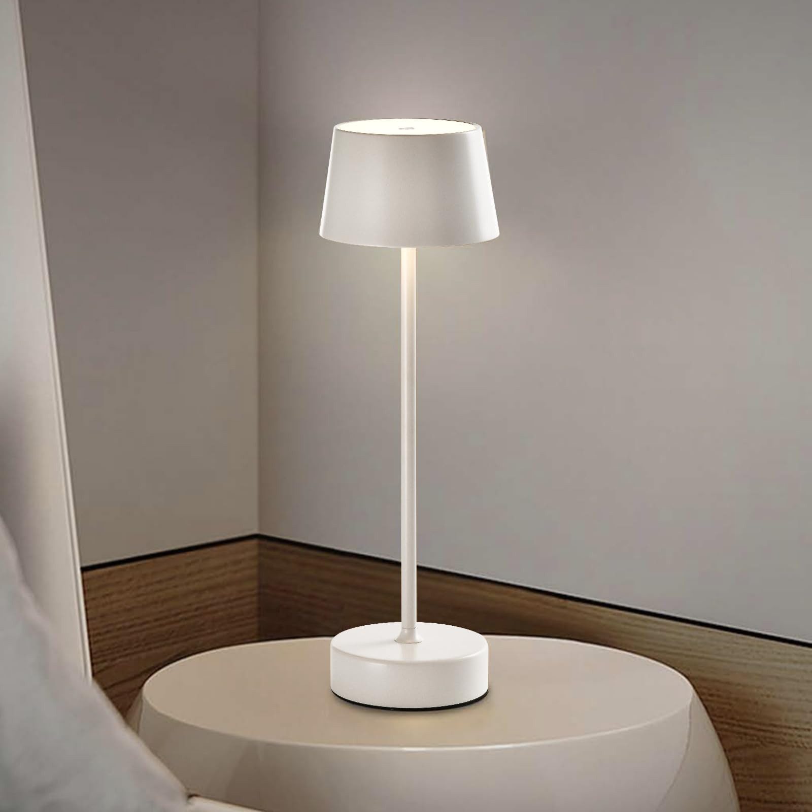 LQWELL LED Tischleuchte Touch Tischlampe Typ-C USB Nachttischlampe Lichtintensität einstellbar, LED fest integriert, warmweiße(3000K) weiches Licht, angenehme Beleuchtung Schreibtischlampe Esstischlampe, Nachttischleuchte, für Drinnen Wohnzimmer Schlafzimmer Abendessen Hotel