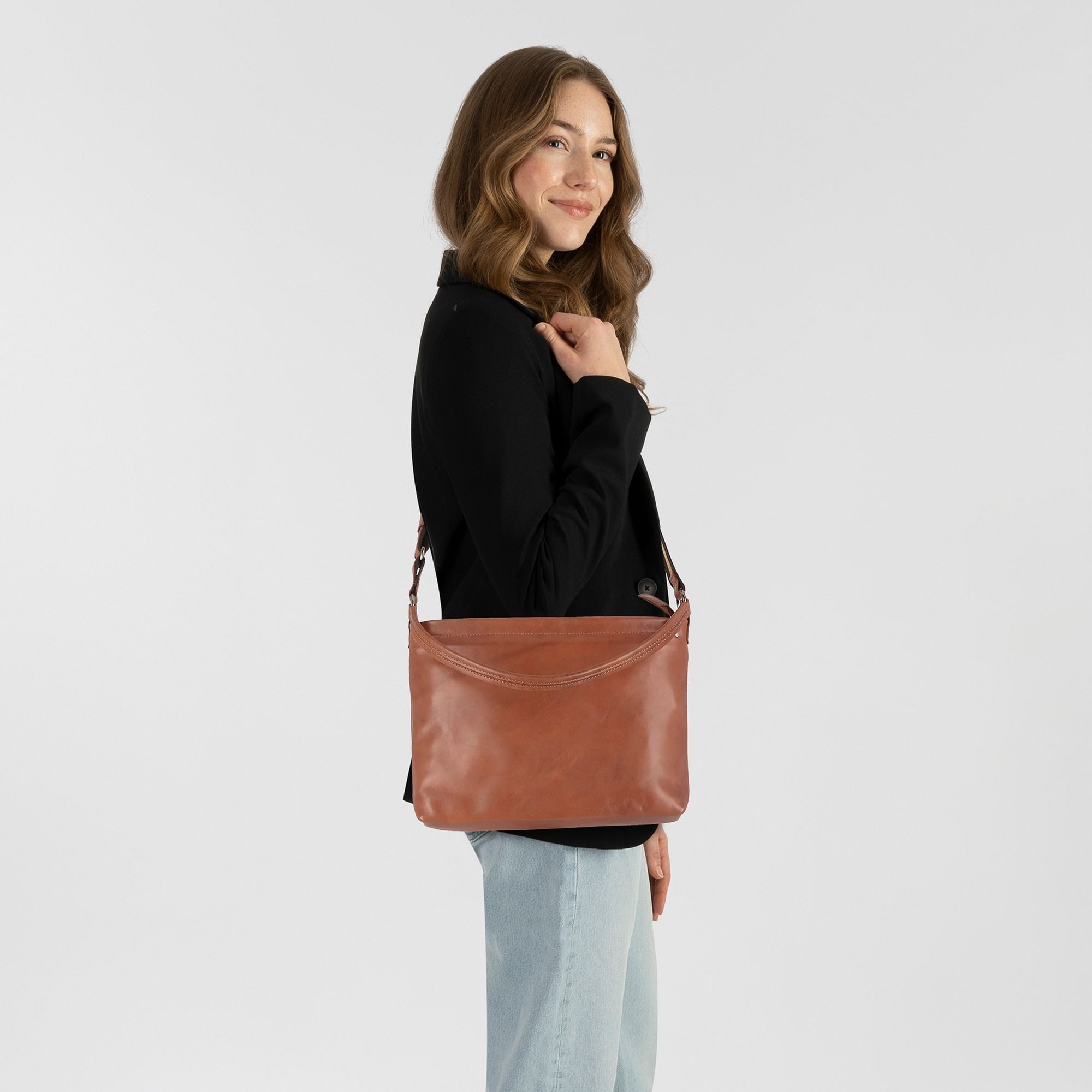 Harold's Schultertasche Caugio, Leder