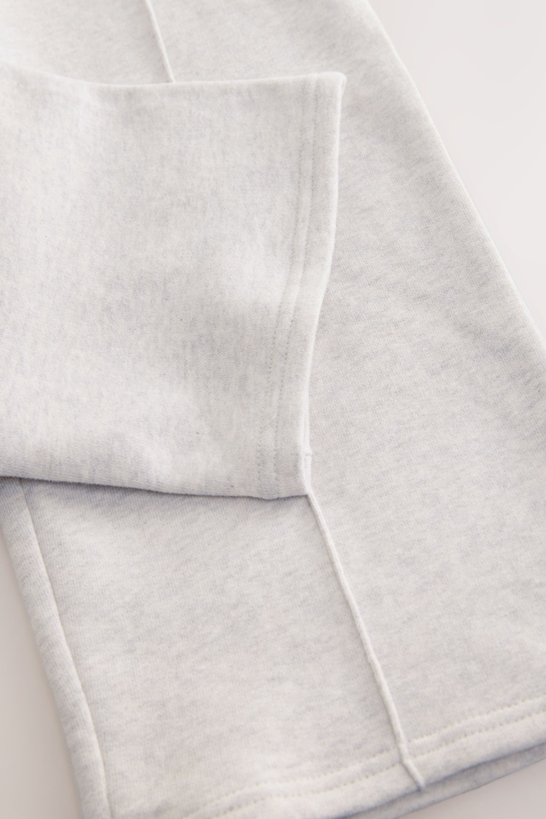 Next Jogginghose Sporthose mit weitem Bein (1-tlg) – Bild 4 von 5
