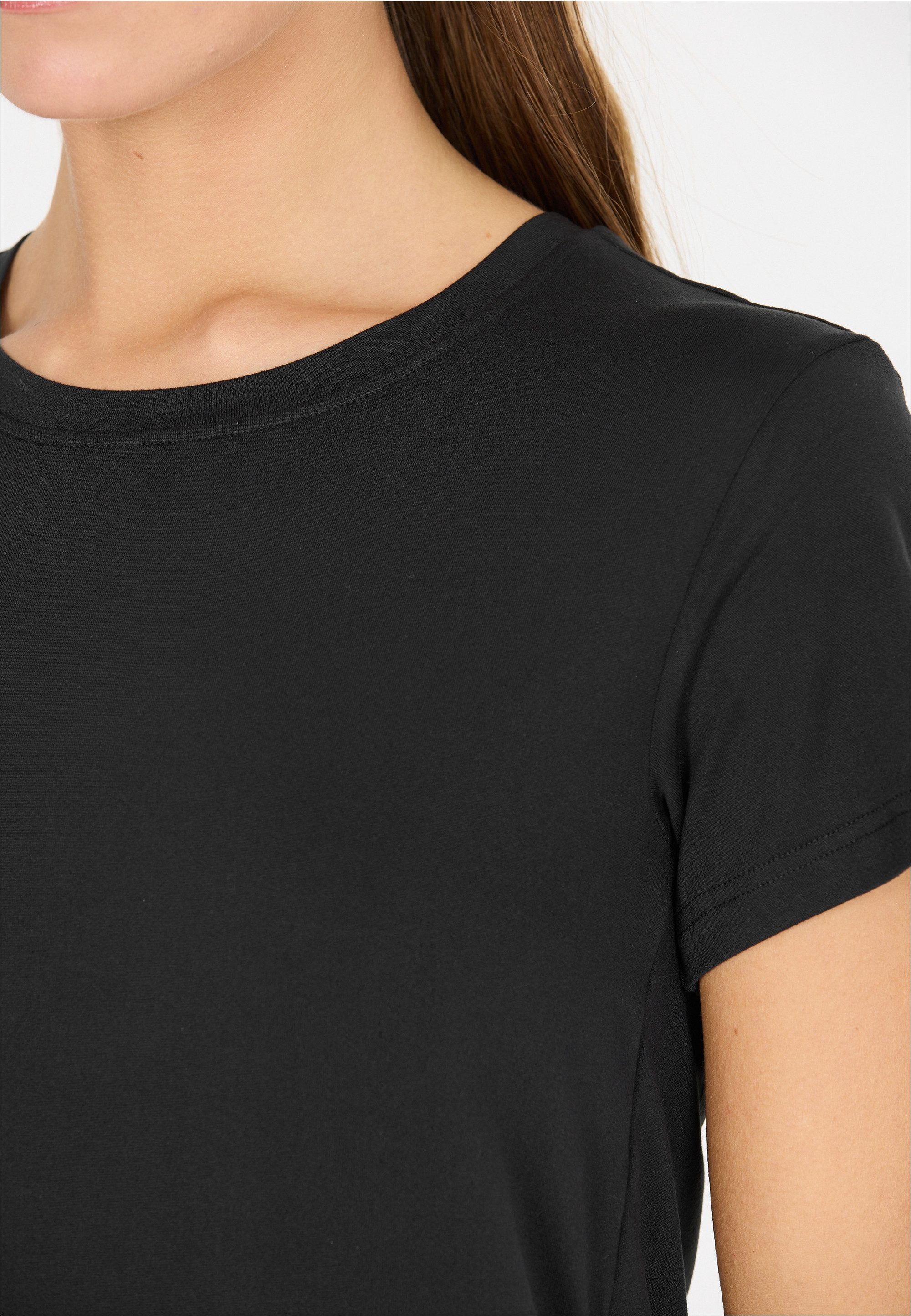 ATHLECIA T-Shirt Pacy V2 aus atmungsaktivem Material