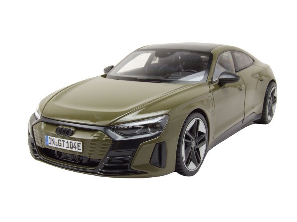 Bburago Modellauto Audi RS e-tron GT 2022 grün, Maßstab 1:18